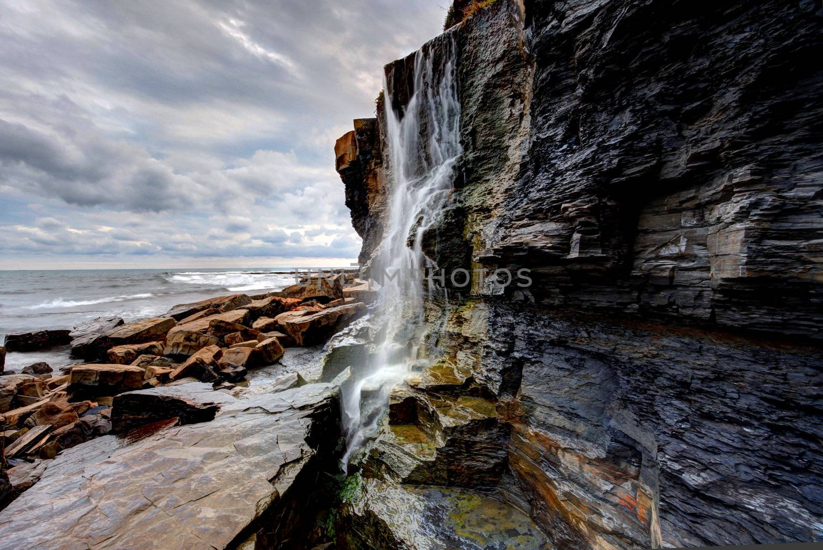 Waterfall Dorset  by olliemt