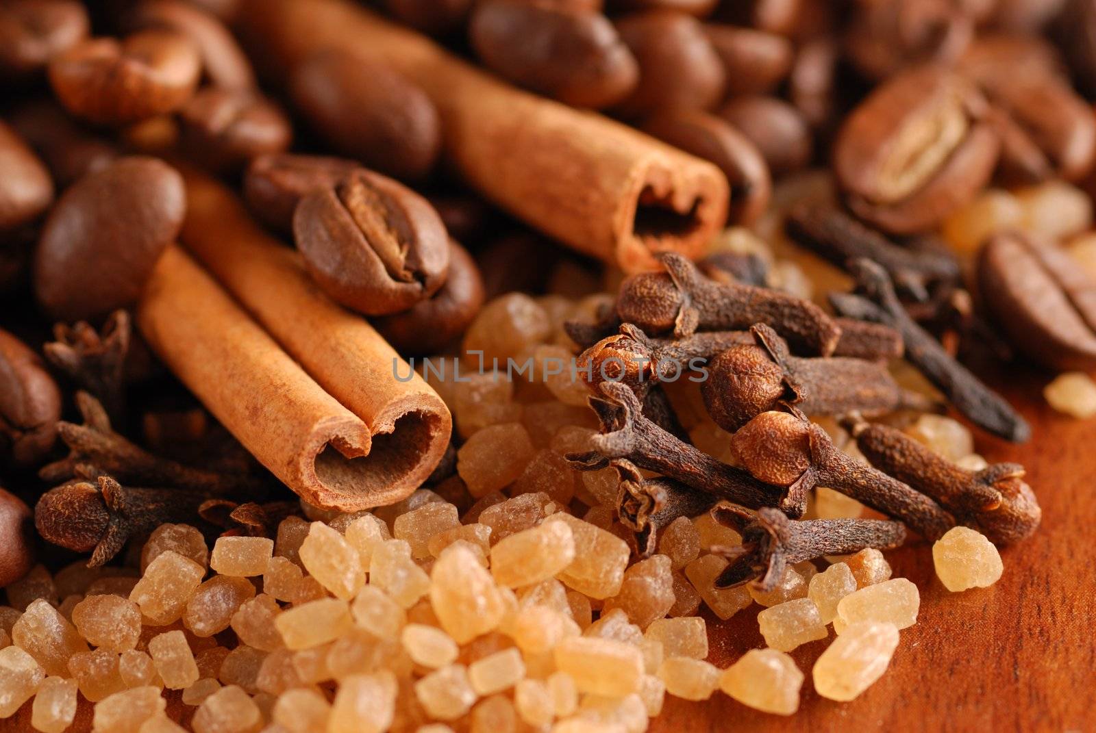 Coffee beans, cinnamon, sugar & clove by haveseen