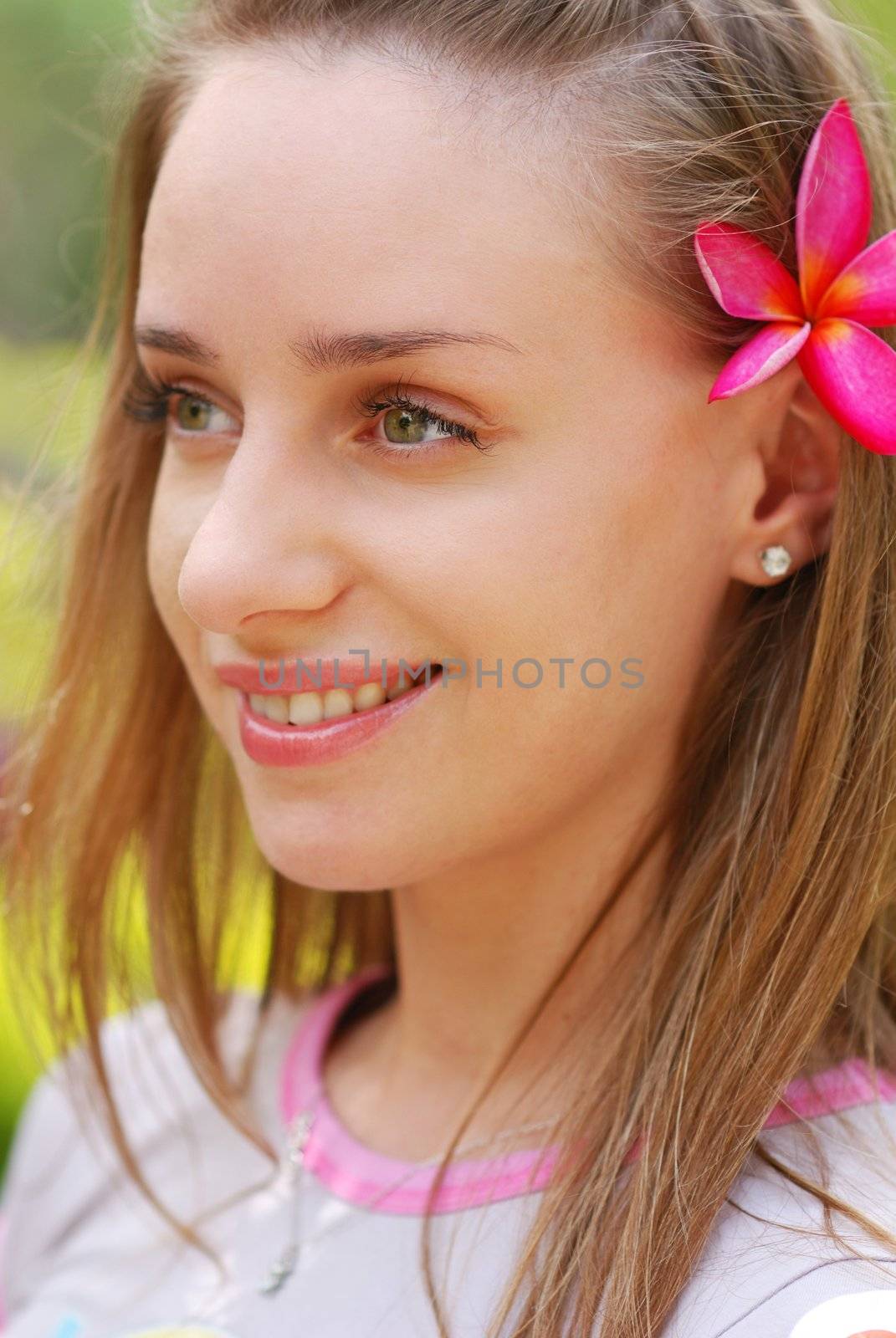 Girl portrait, shallow depth of field