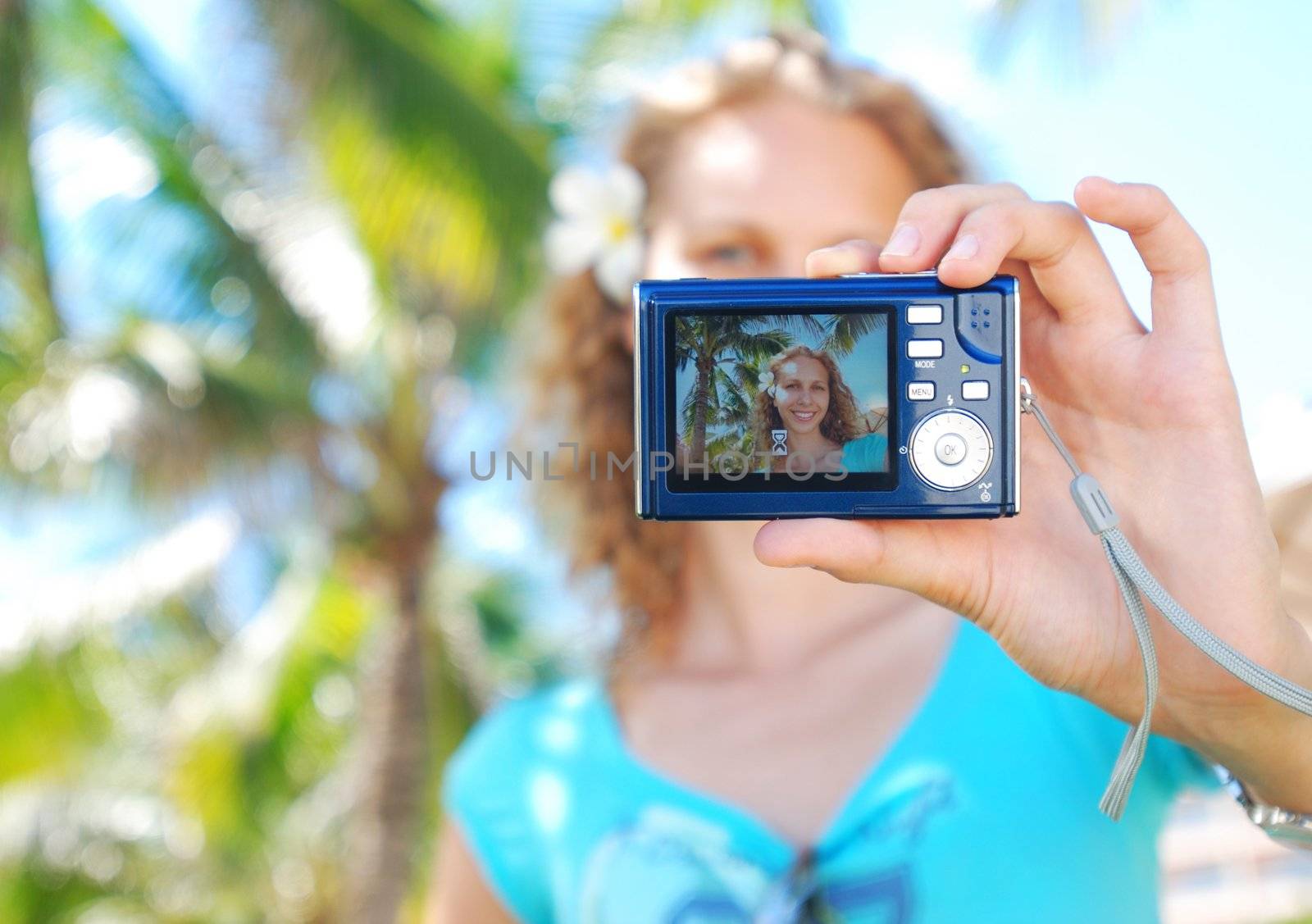 Shooting self portrait at tropical resort