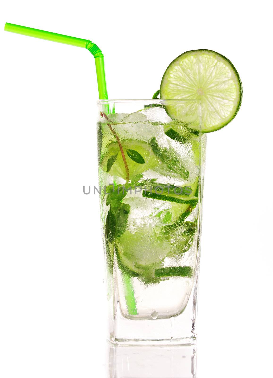 Mojito cocktail by haveseen