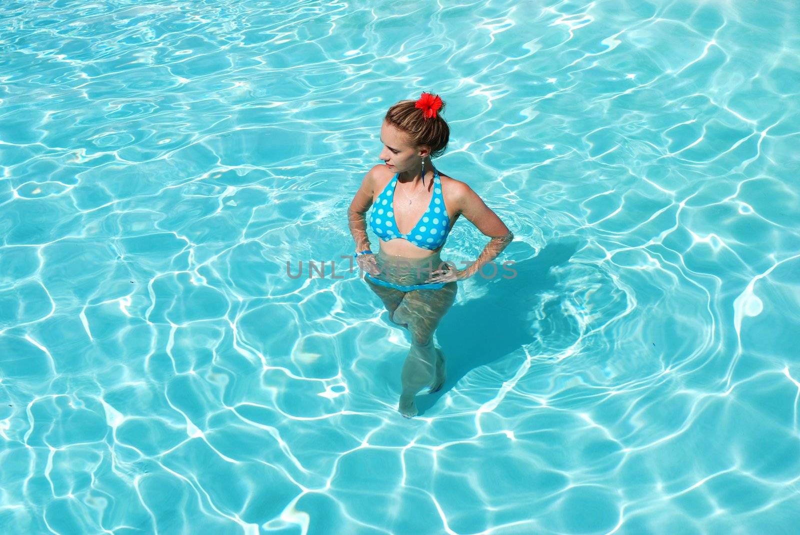 Girl in swimming pool by haveseen