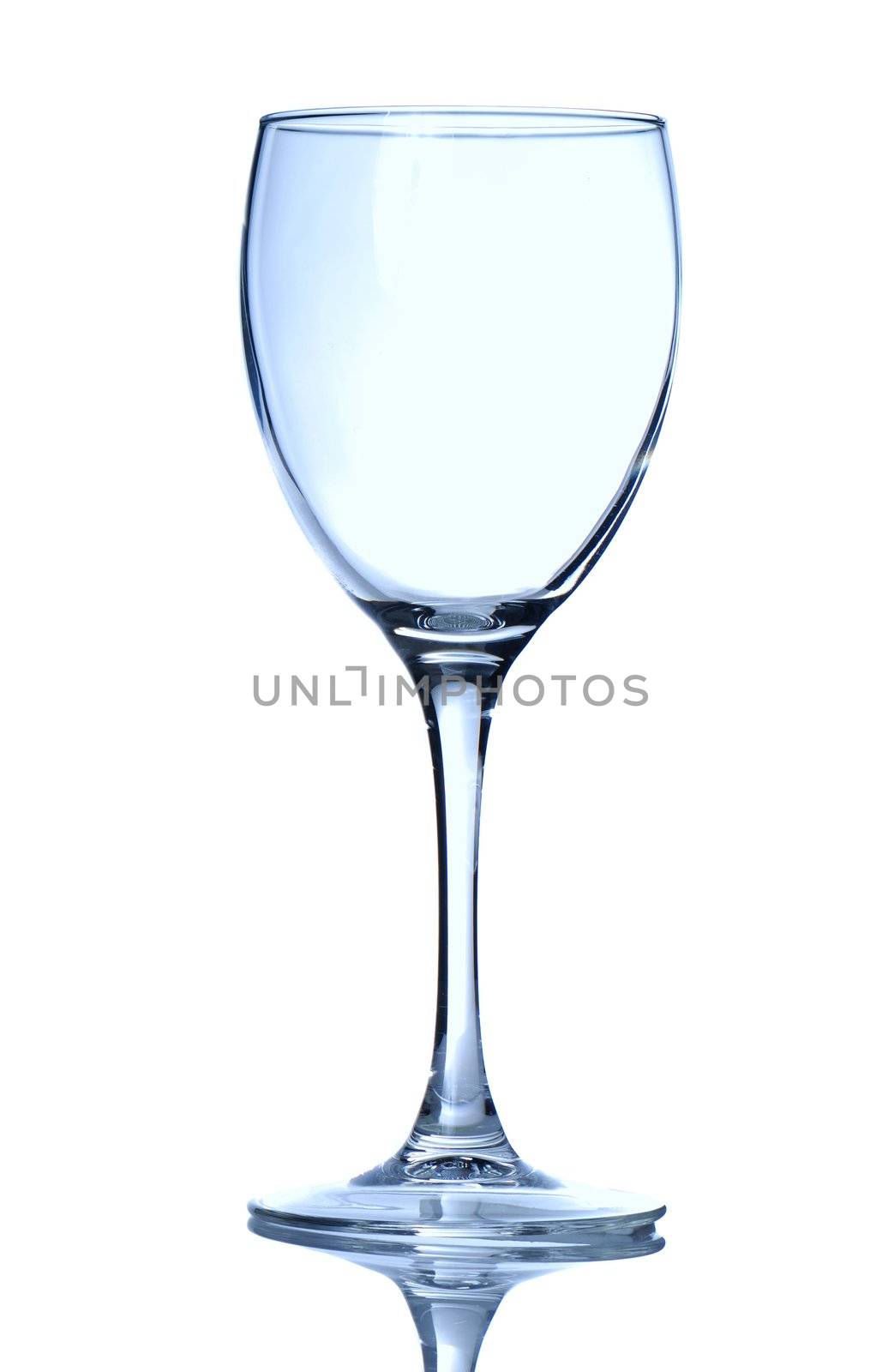 Empty glass by haveseen