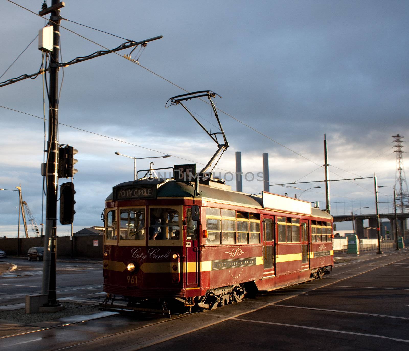 Melbourne's City Circle Tram by edan