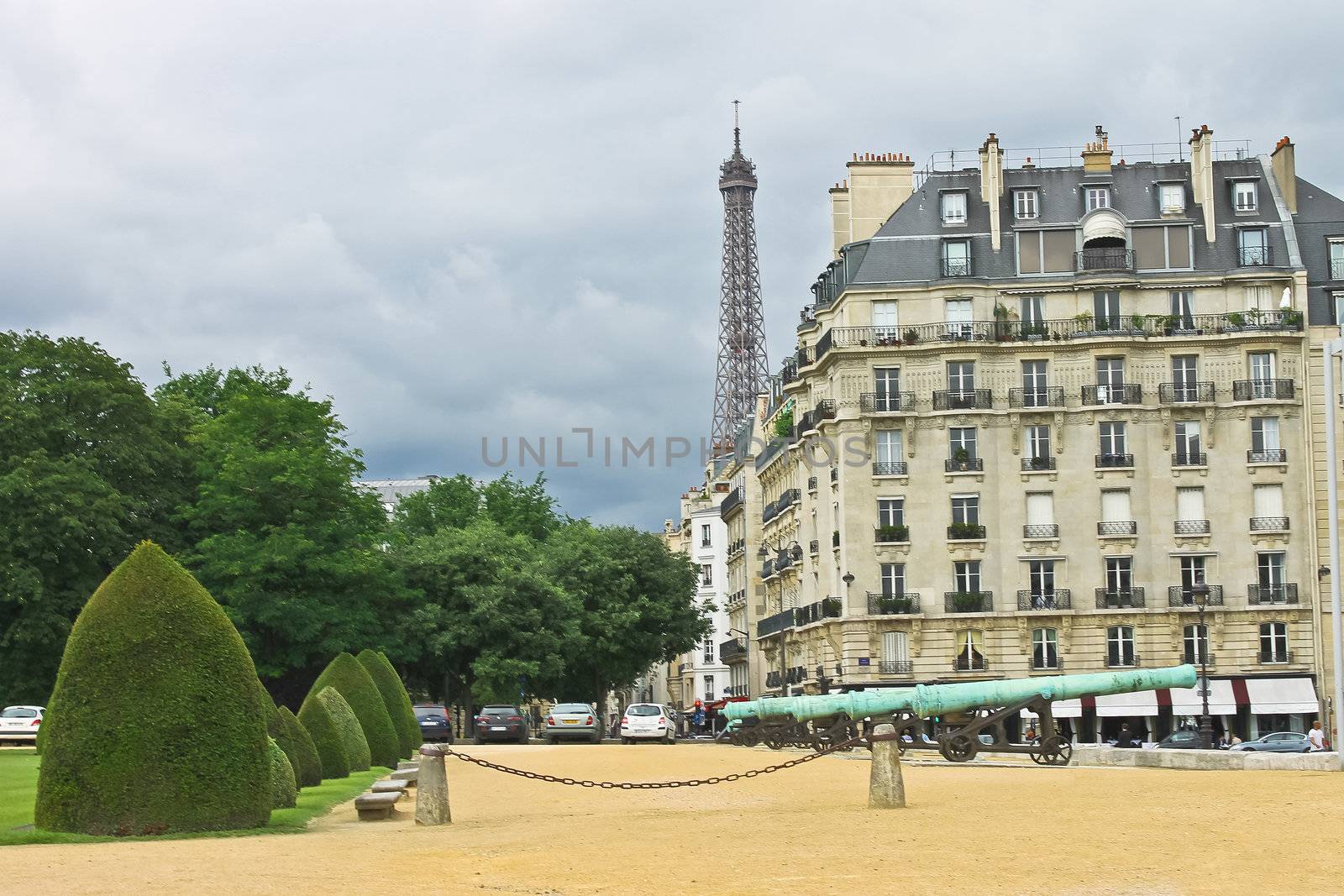 A view of the Eiffel Tower from Les Invalides in Paris