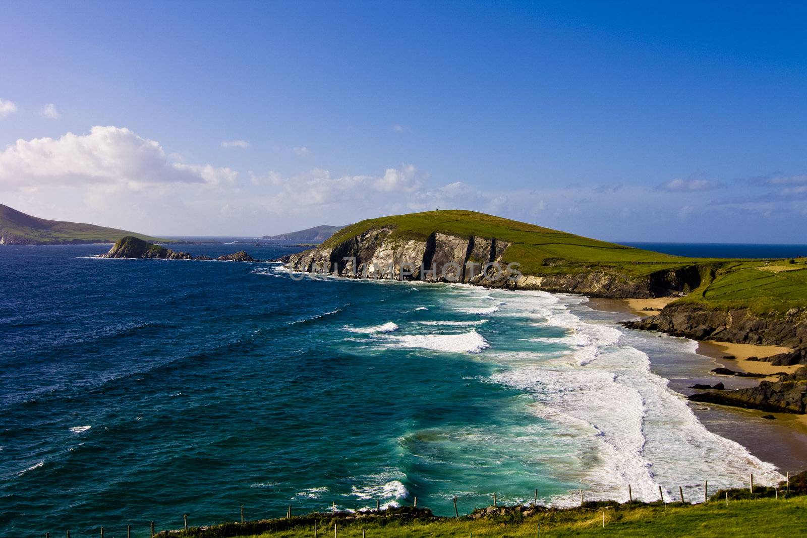 Dunmore Head in Dingle Peninsula  by minoandriani