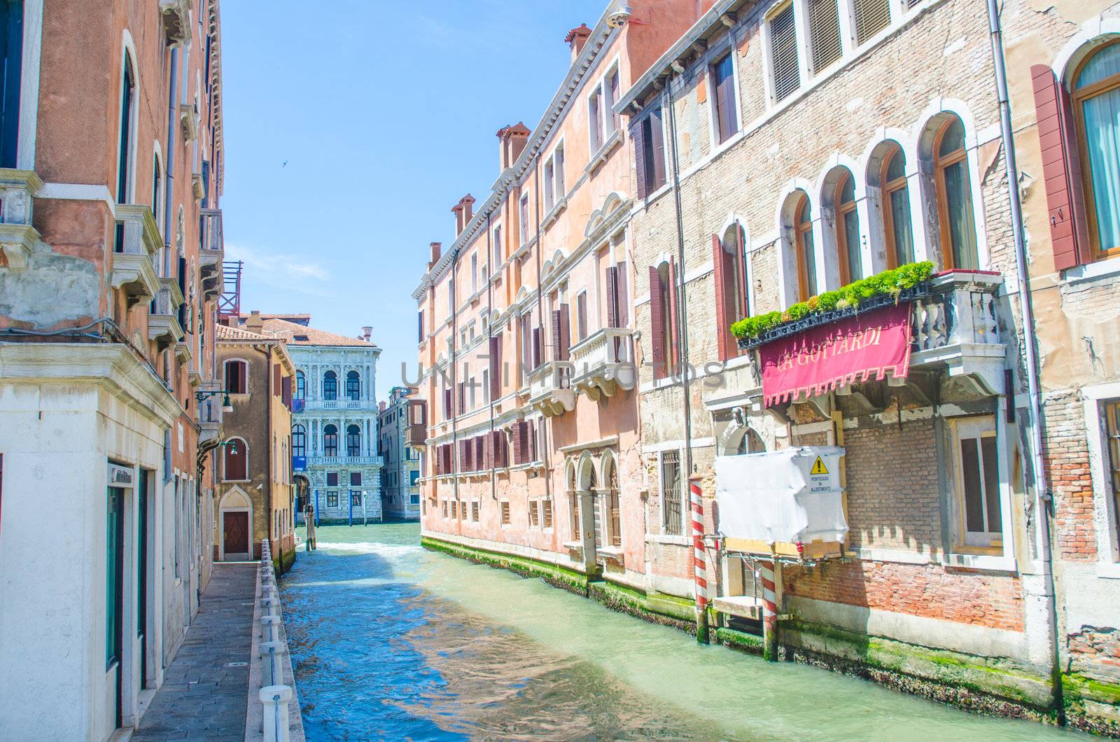 City views of venice in Italy by Elnur