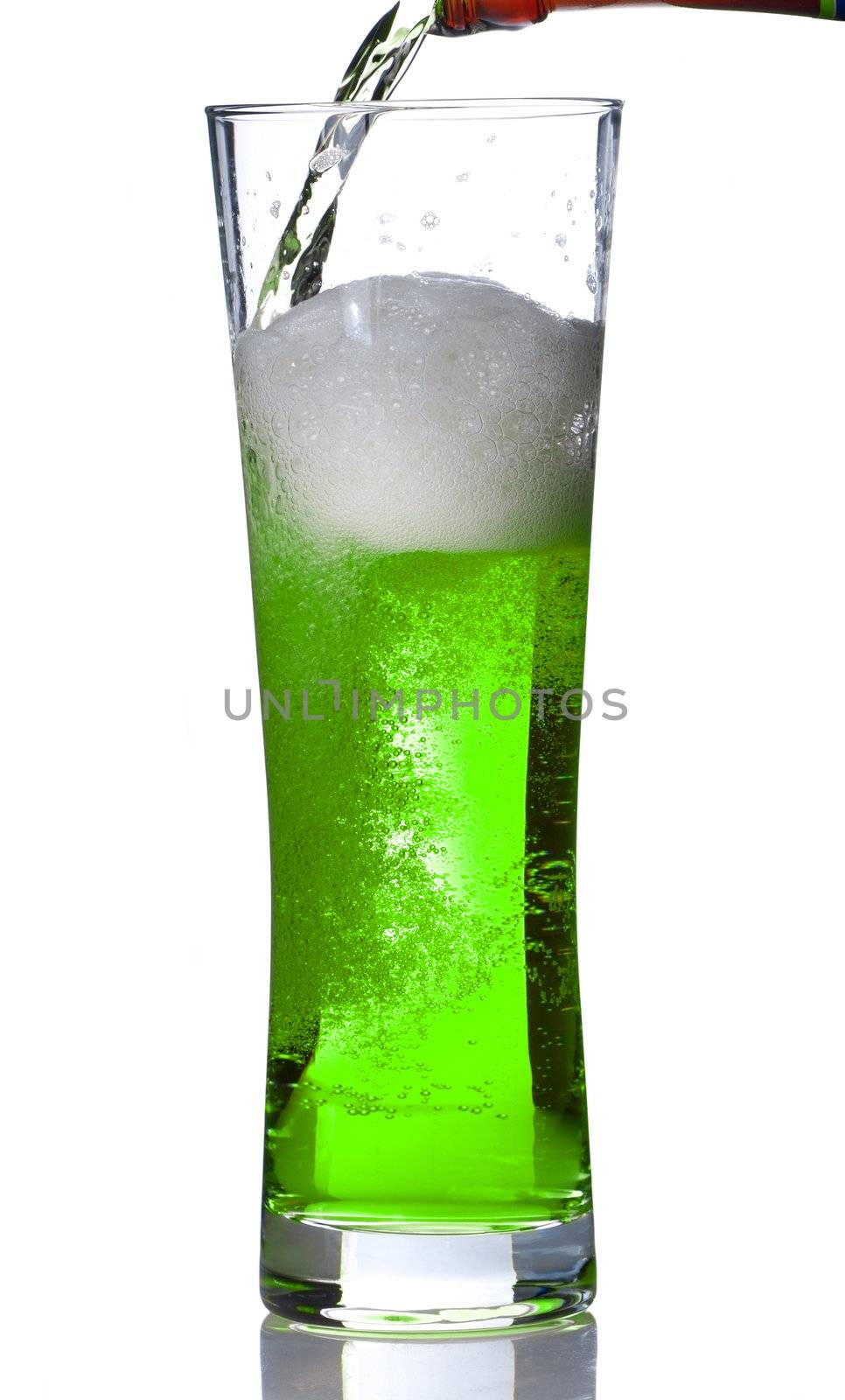 Pouring green beer by haveseen