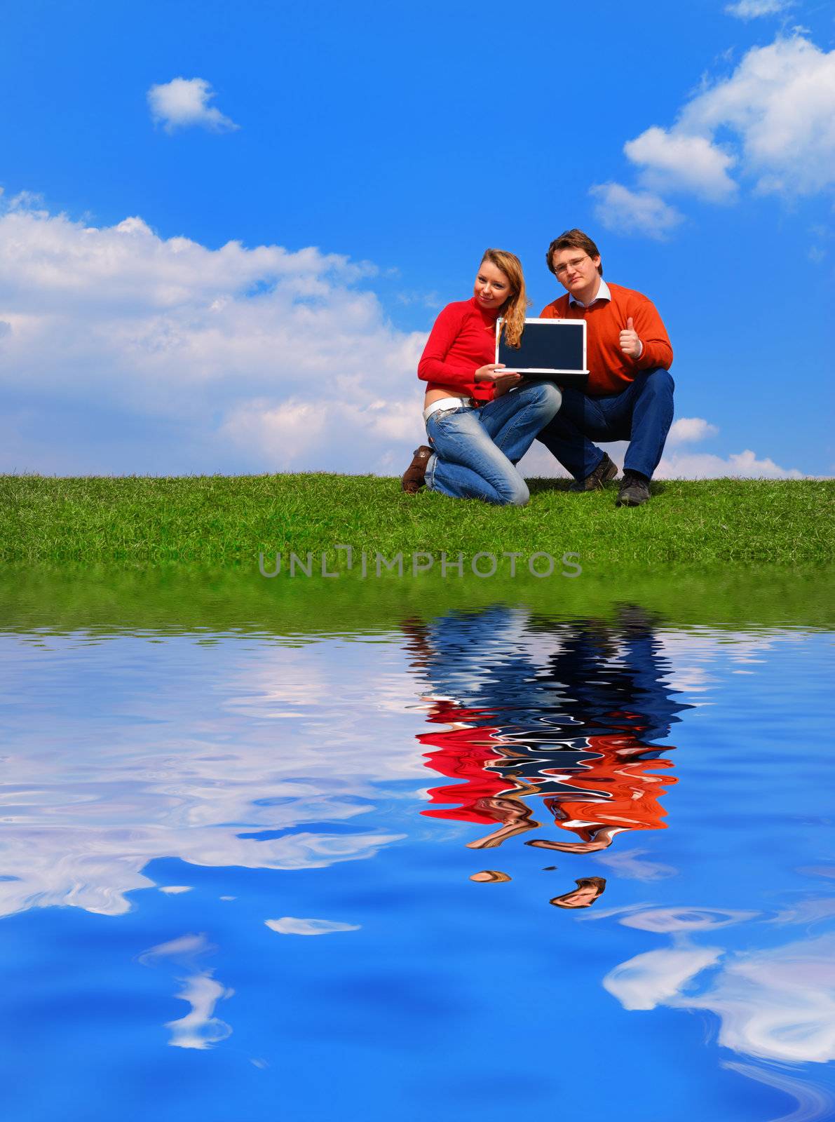 Couple with notebook by haveseen