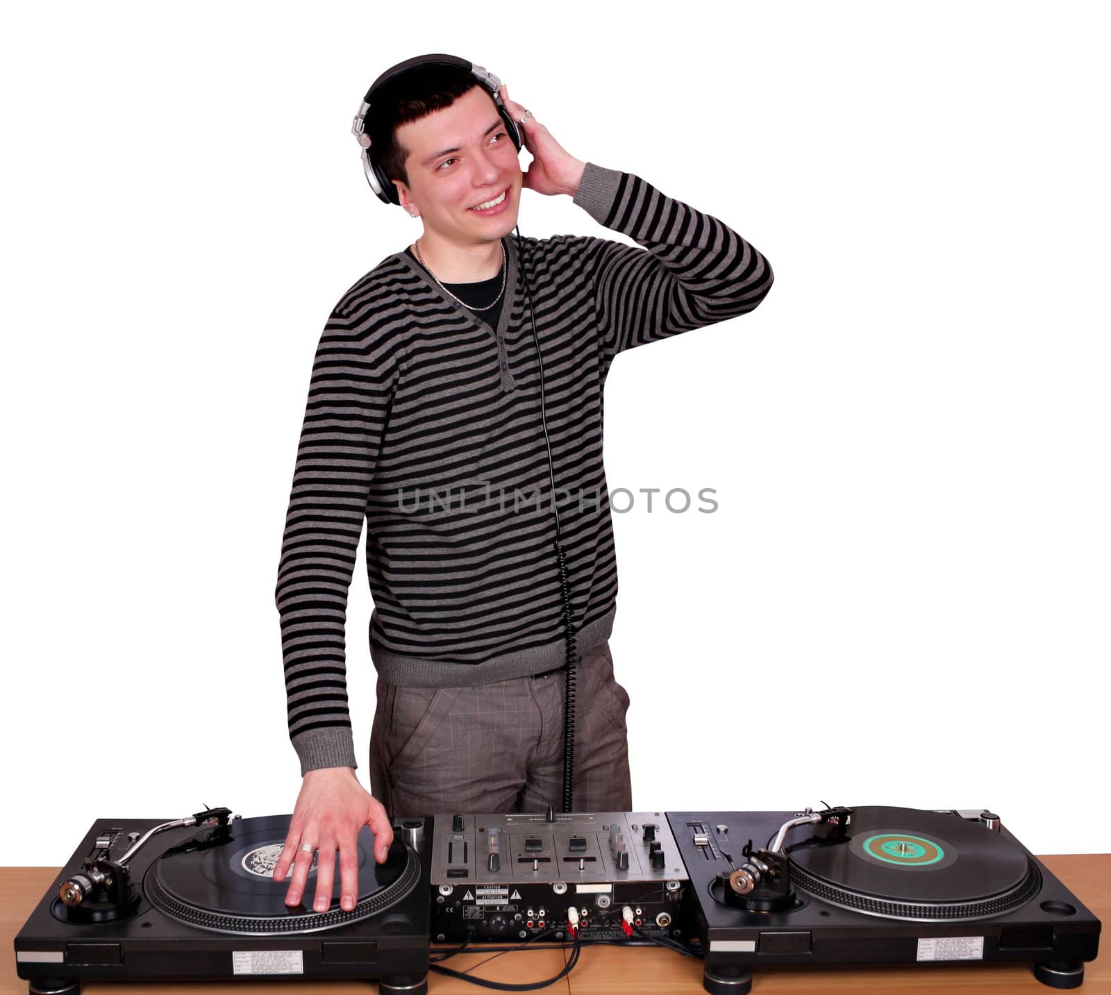 dj play and listen music
