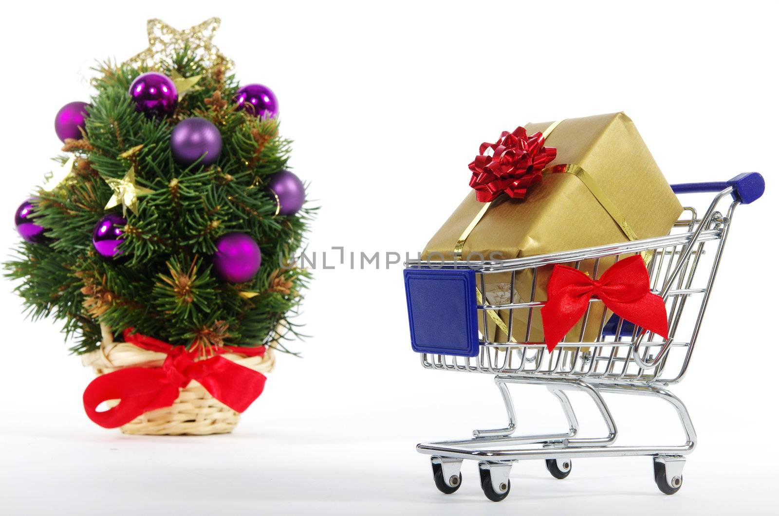 Christmas shopping by yucas