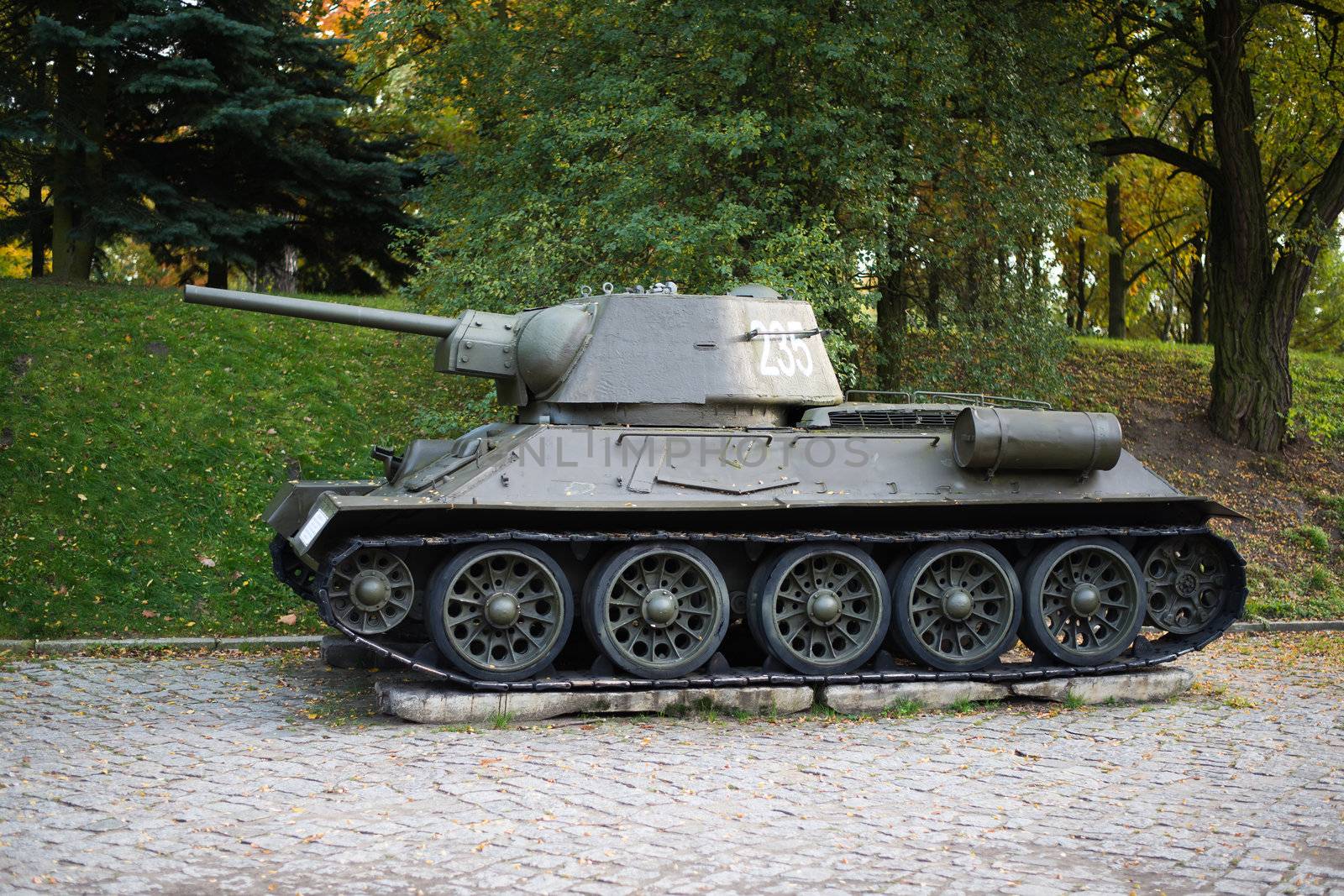 T-34 tank II world war by furzyk73
