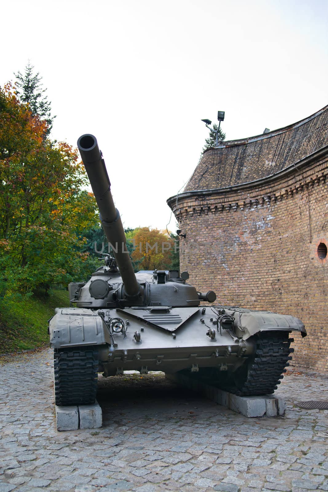 T-72 tank by furzyk73