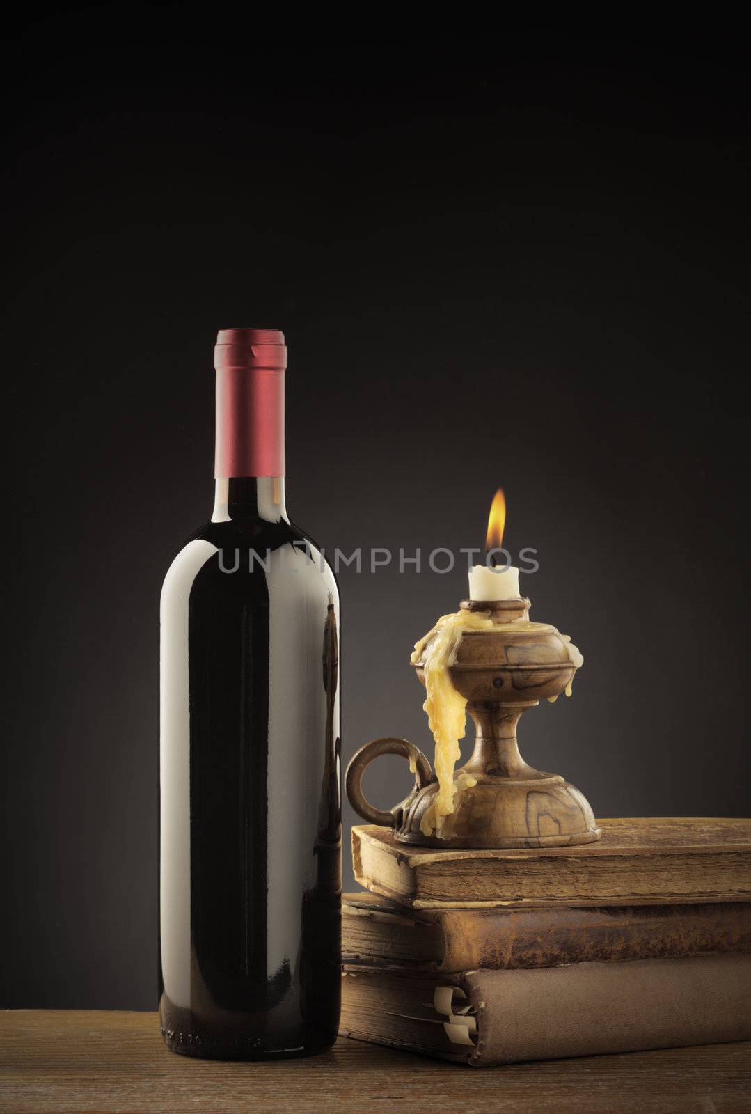 Wine bottle by stokkete