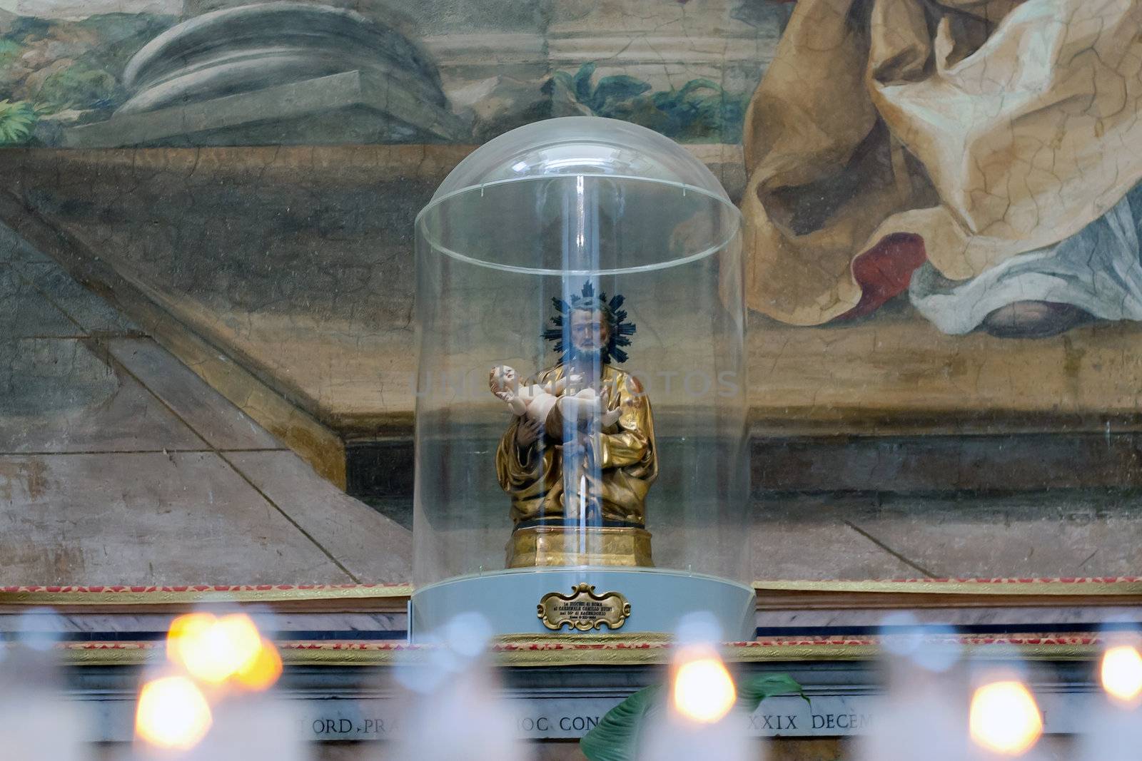 Statue in glass dome in St.Peter