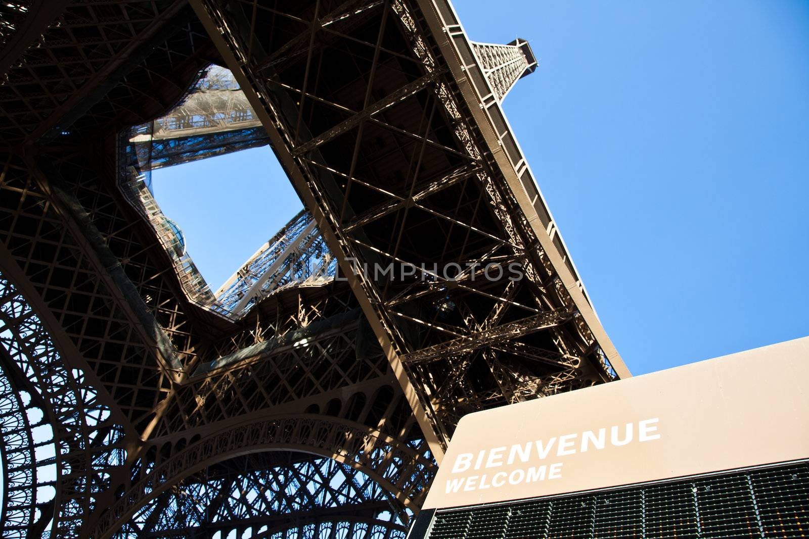 The welcome message at the basement of Eiffel Tower