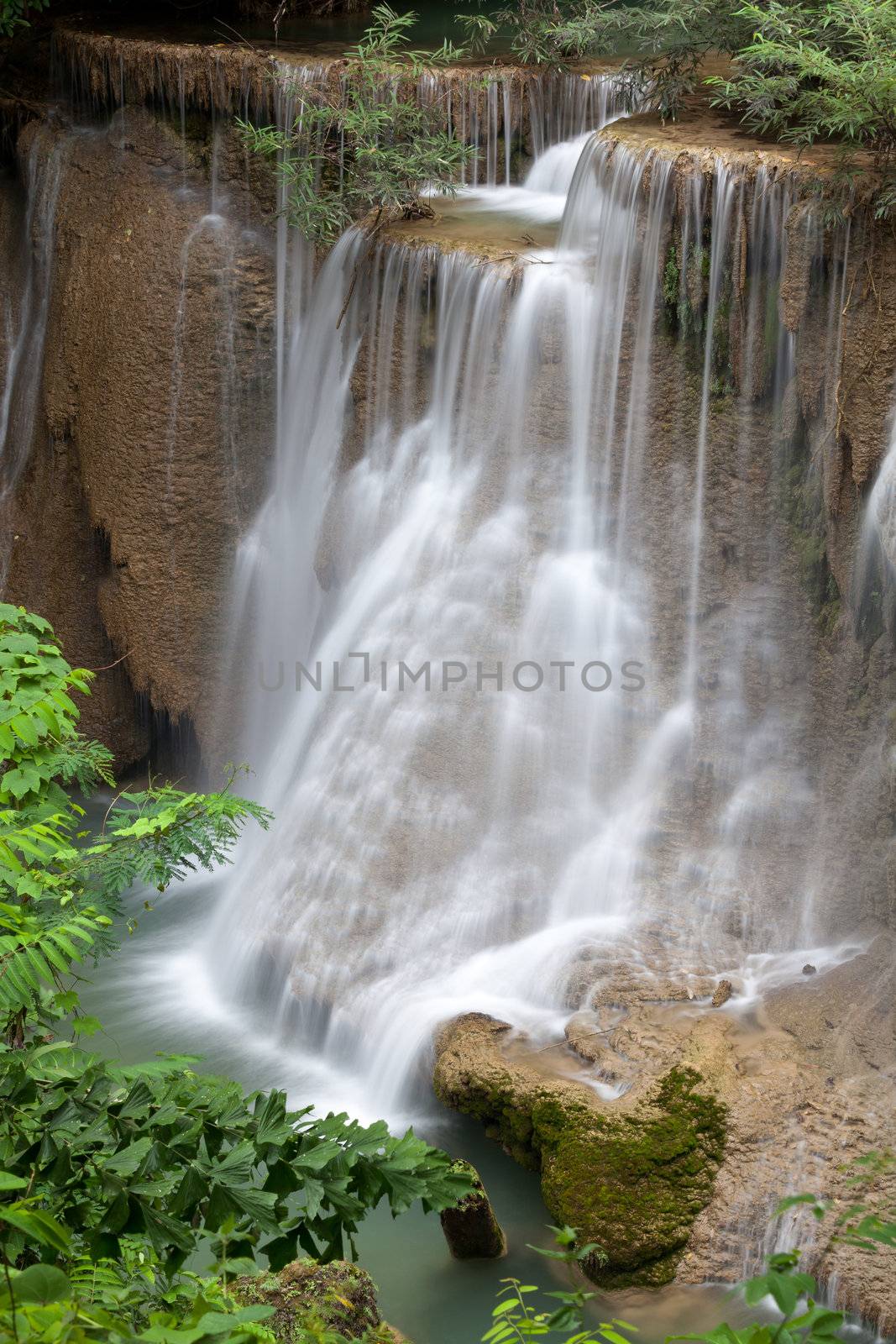 Beautiful Waterfall by jame_j@homail.com