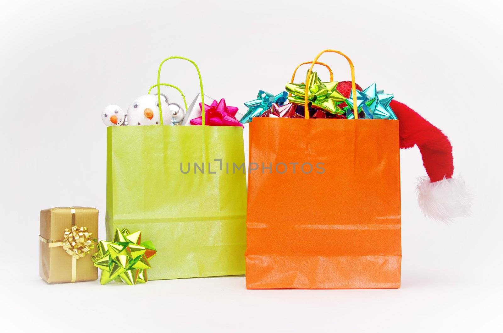 christmas shopping bag by yucas