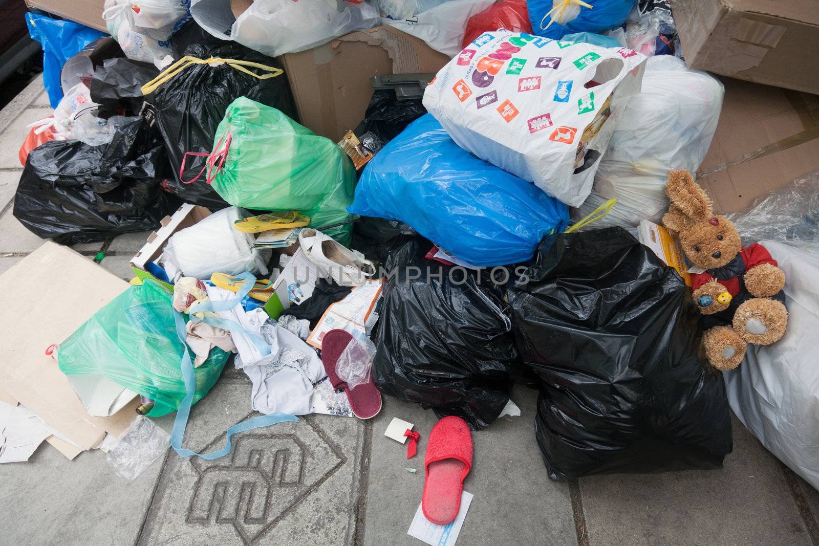 THESSALONIKI, GREECE - OCTOBER 20: 3 Weeks long garbage men strike afflicts the city of Thessaloniki on October 20, 2011 in Thessaloniki, Greece. Filled with piles of garbage is all over the city.