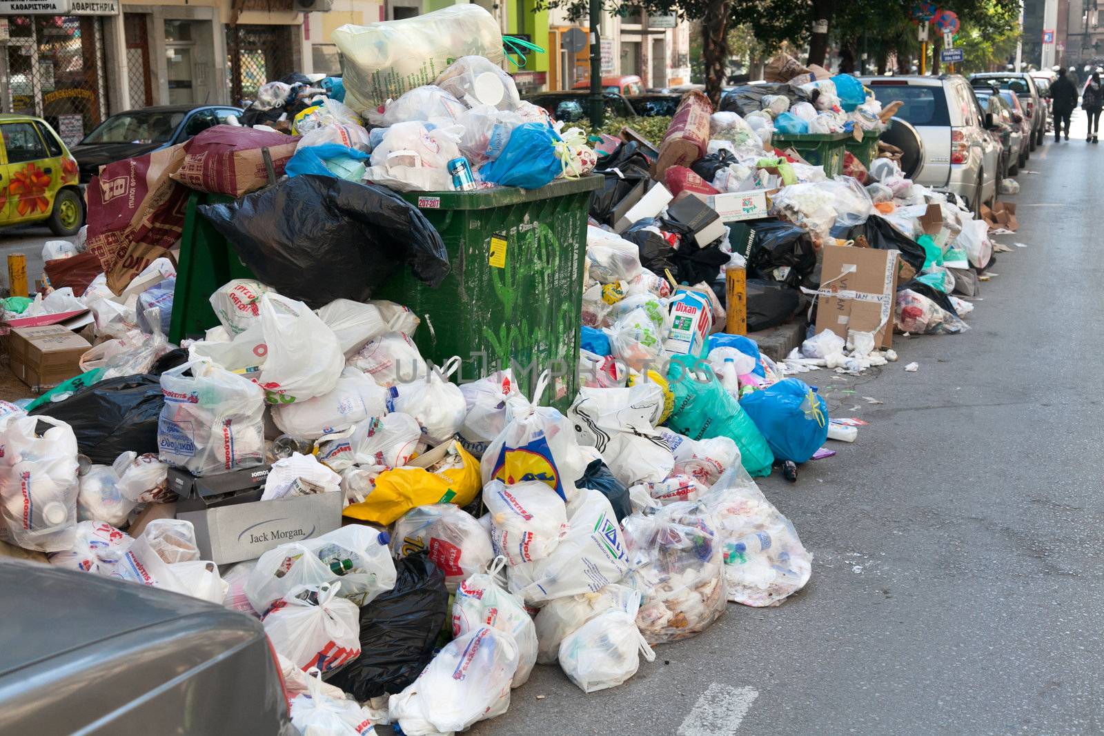 THESSALONIKI, GREECE - OCTOBER 20: 3 Weeks long garbage men strike afflicts the city of Thessaloniki on October 20, 2011 in Thessaloniki, Greece. Filled with piles of garbage is all over the city.