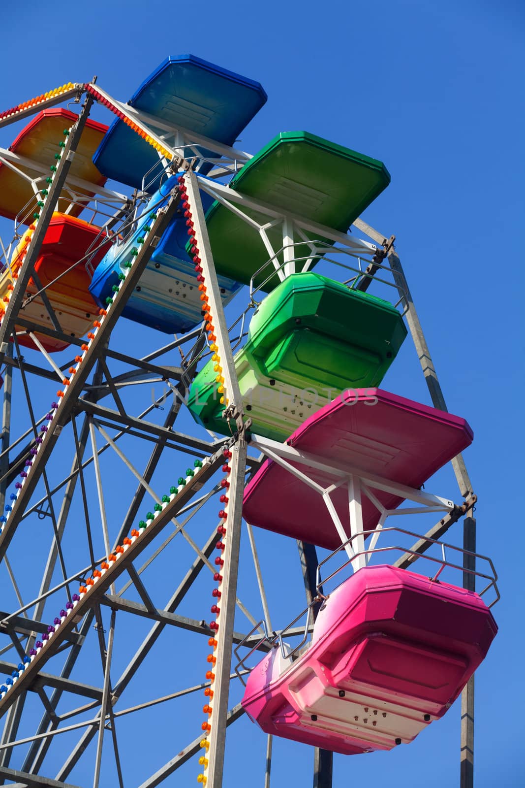 Ferris wheel by Portokalis