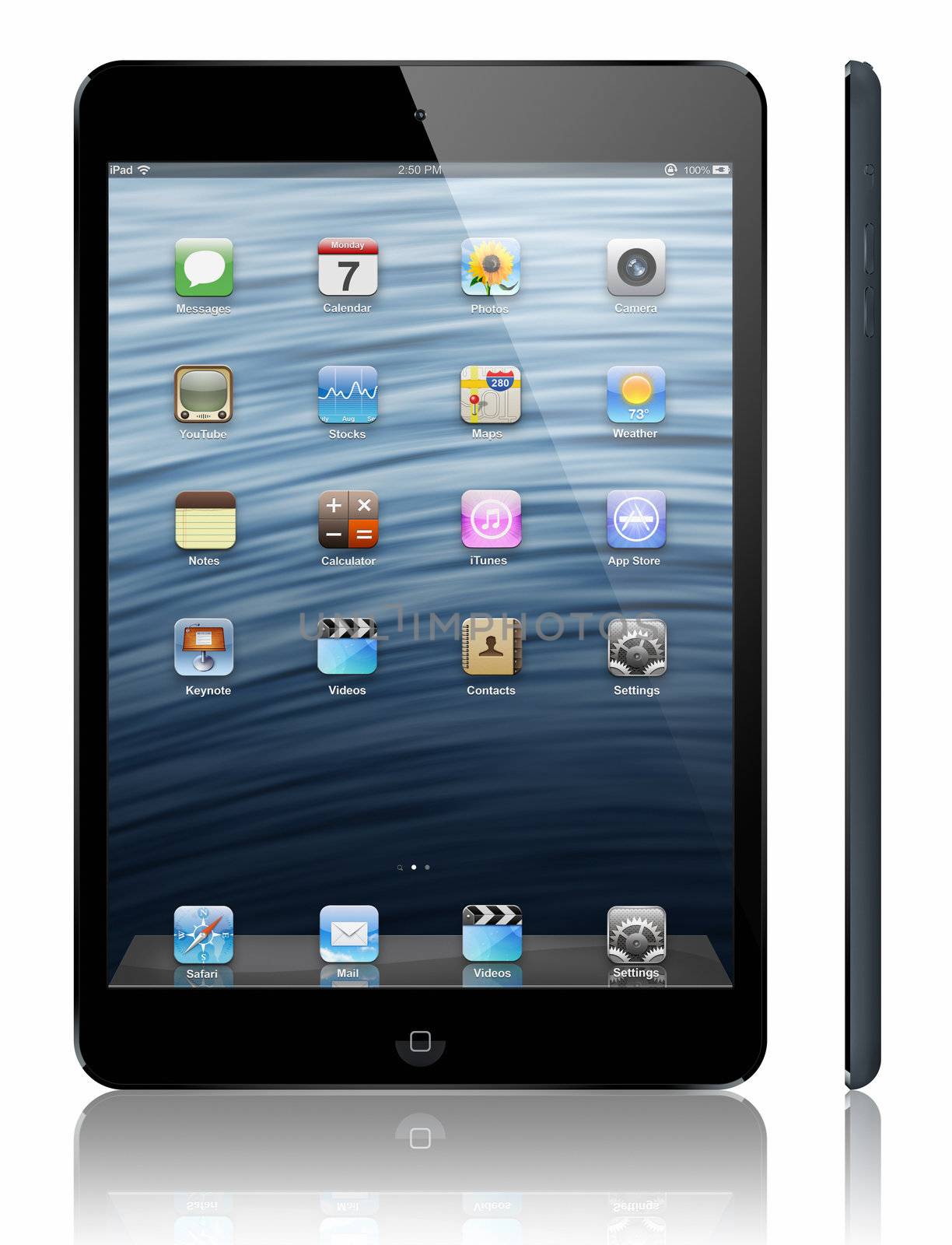 Galati, Romania - October 23, 2012 - Apple  today introduced iPad  mini, a completely new iPad design that is 23 percent thinner and 53 percent lighter than the third generation iPad. 