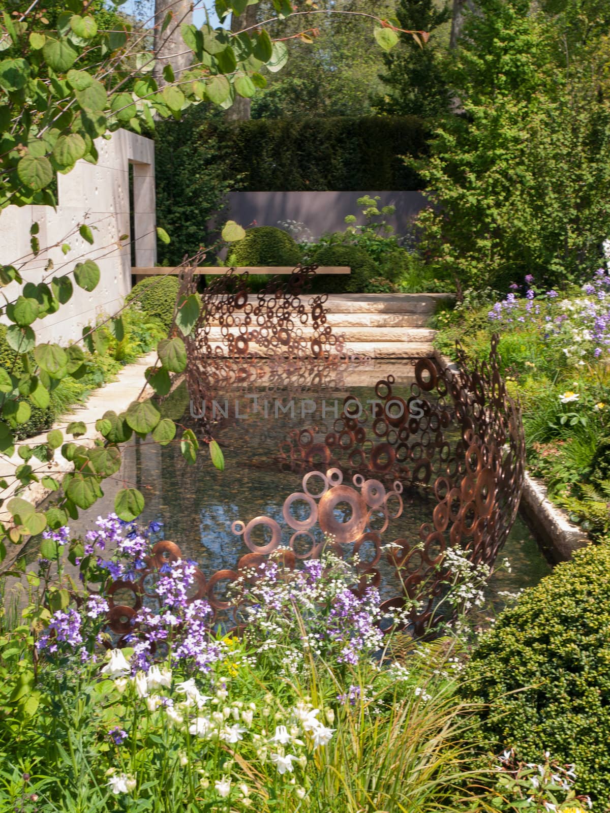 The M&G Garden designed by Andy Sturgeon - Gold Medal Winner