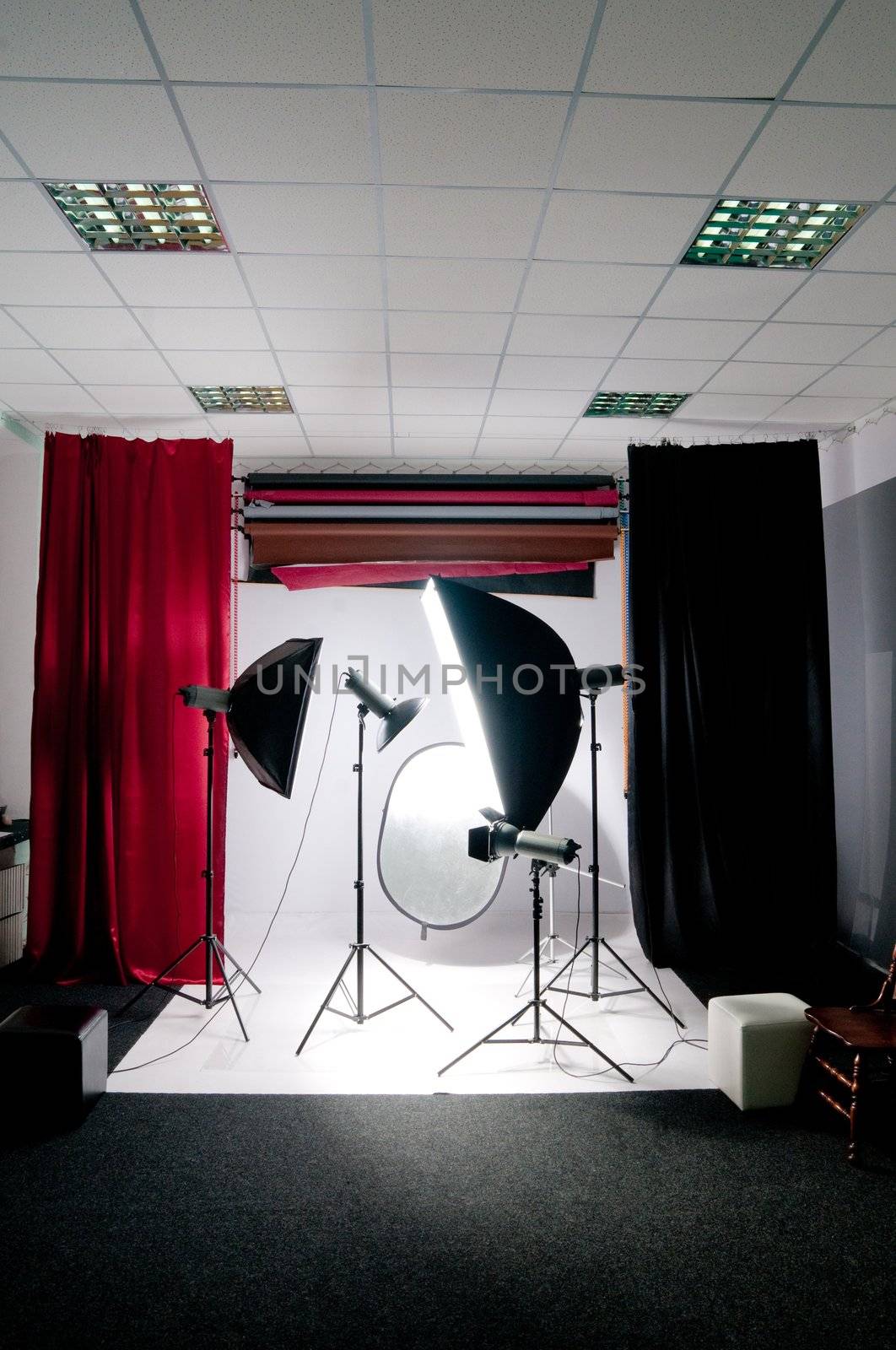 photo studio by GekaSkr