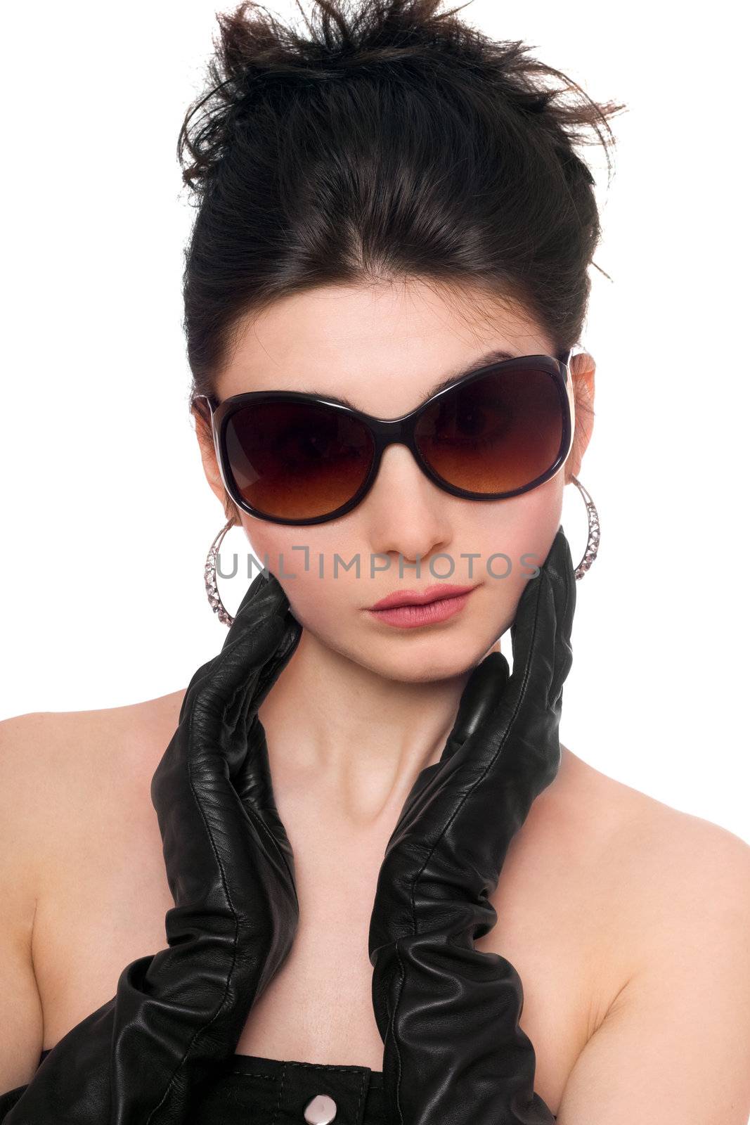Portrait of pretty young woman in sunglasses