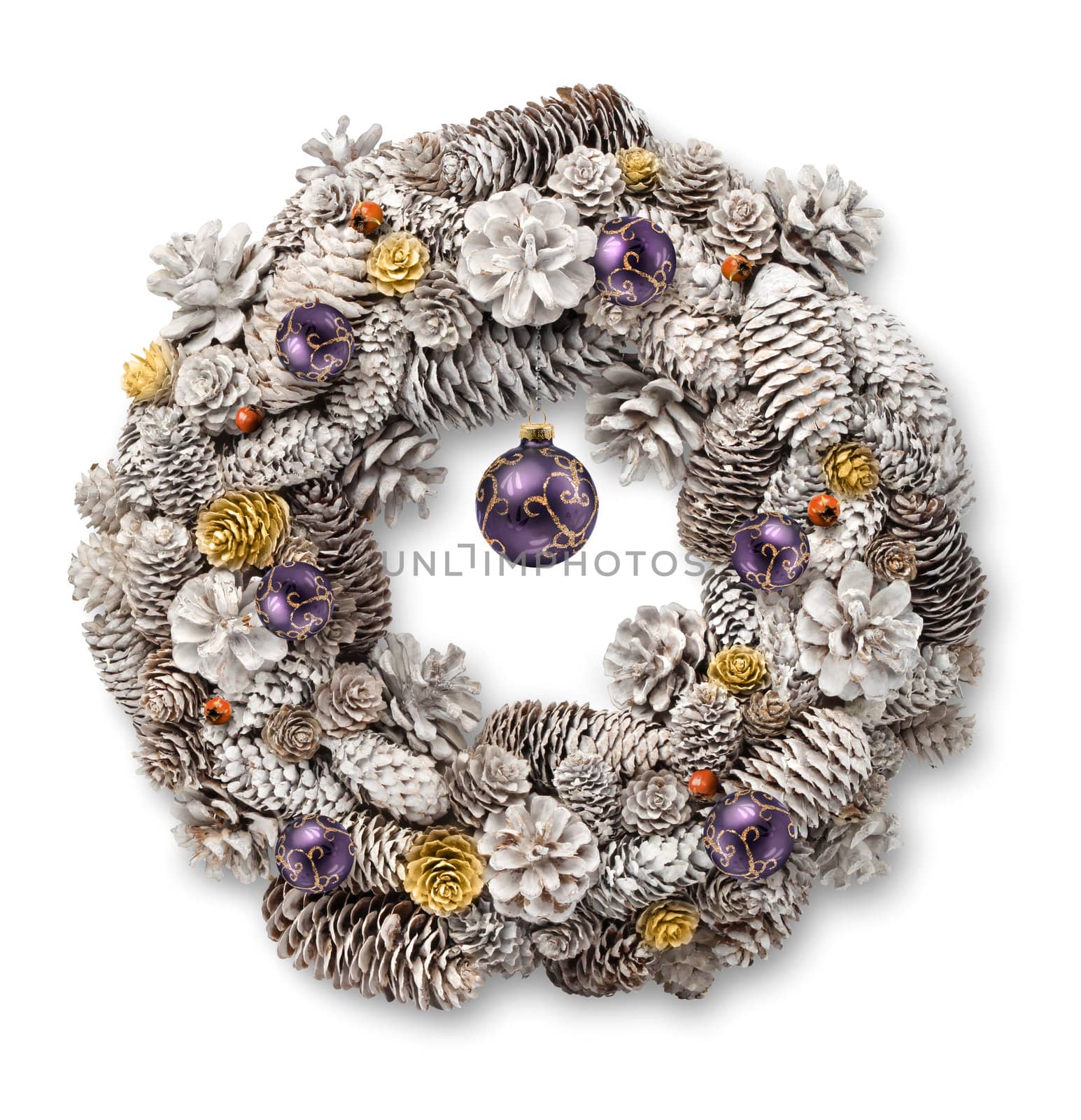 White Christmas wreath purple balls by anterovium