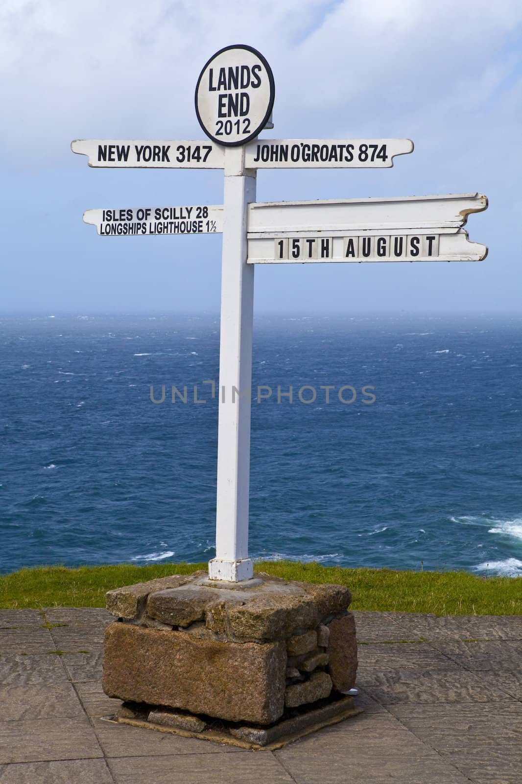 Land's End in Cornwall by chrisdorney