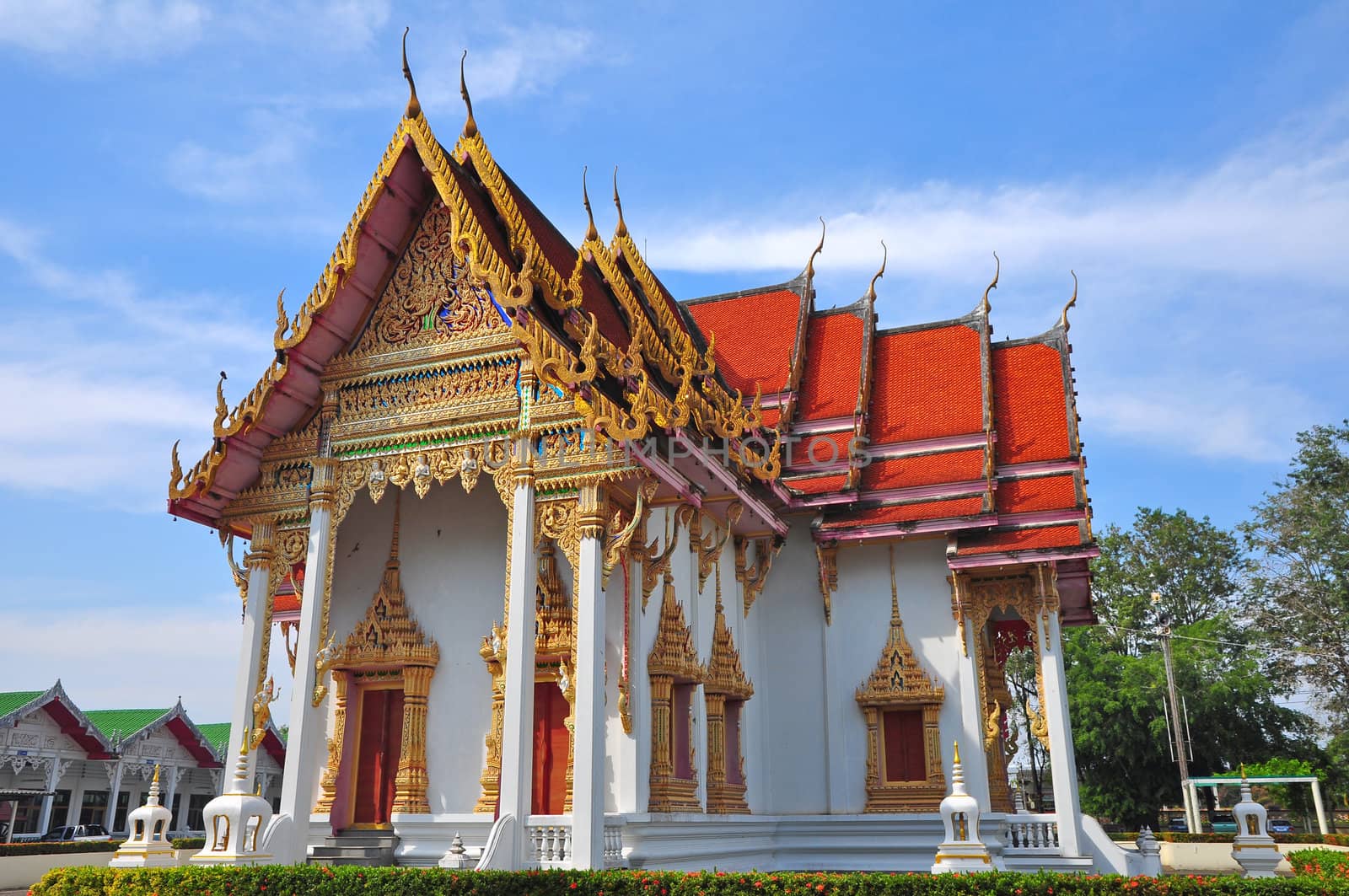 Wat Thai by TanawatPontchour