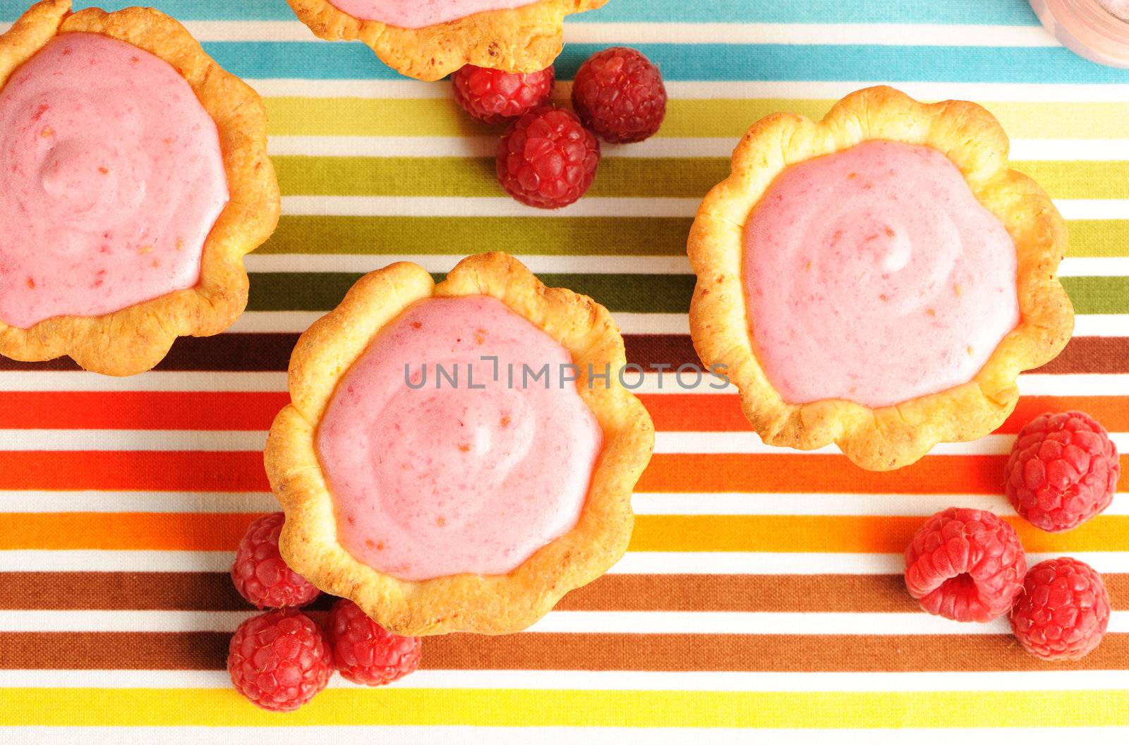 Cakes with raspberry yogurt dessert
