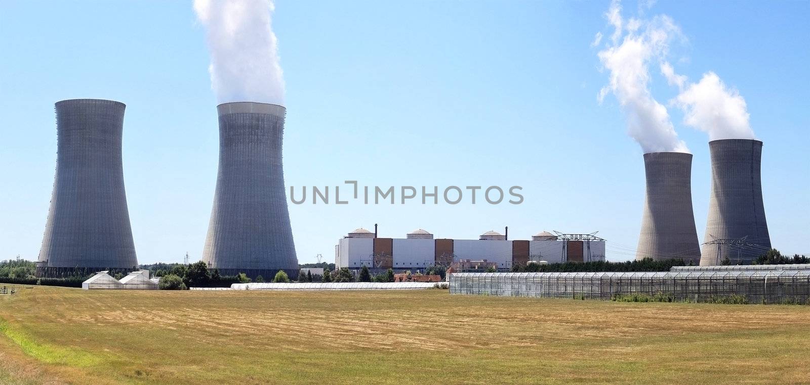 photo of a nuclear plant in operation and production of hot water for agriculture