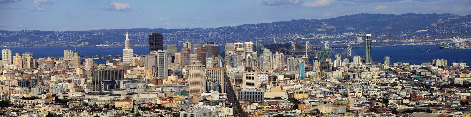 San Francisco downtown view from Twin Peaks