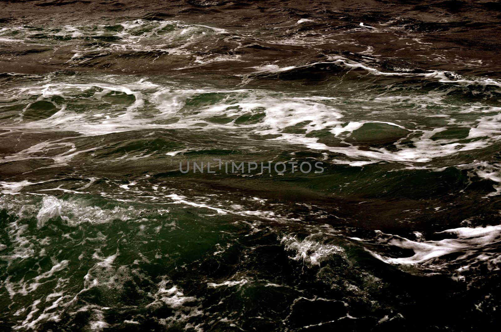 Ocean waves background by RefocusPhoto