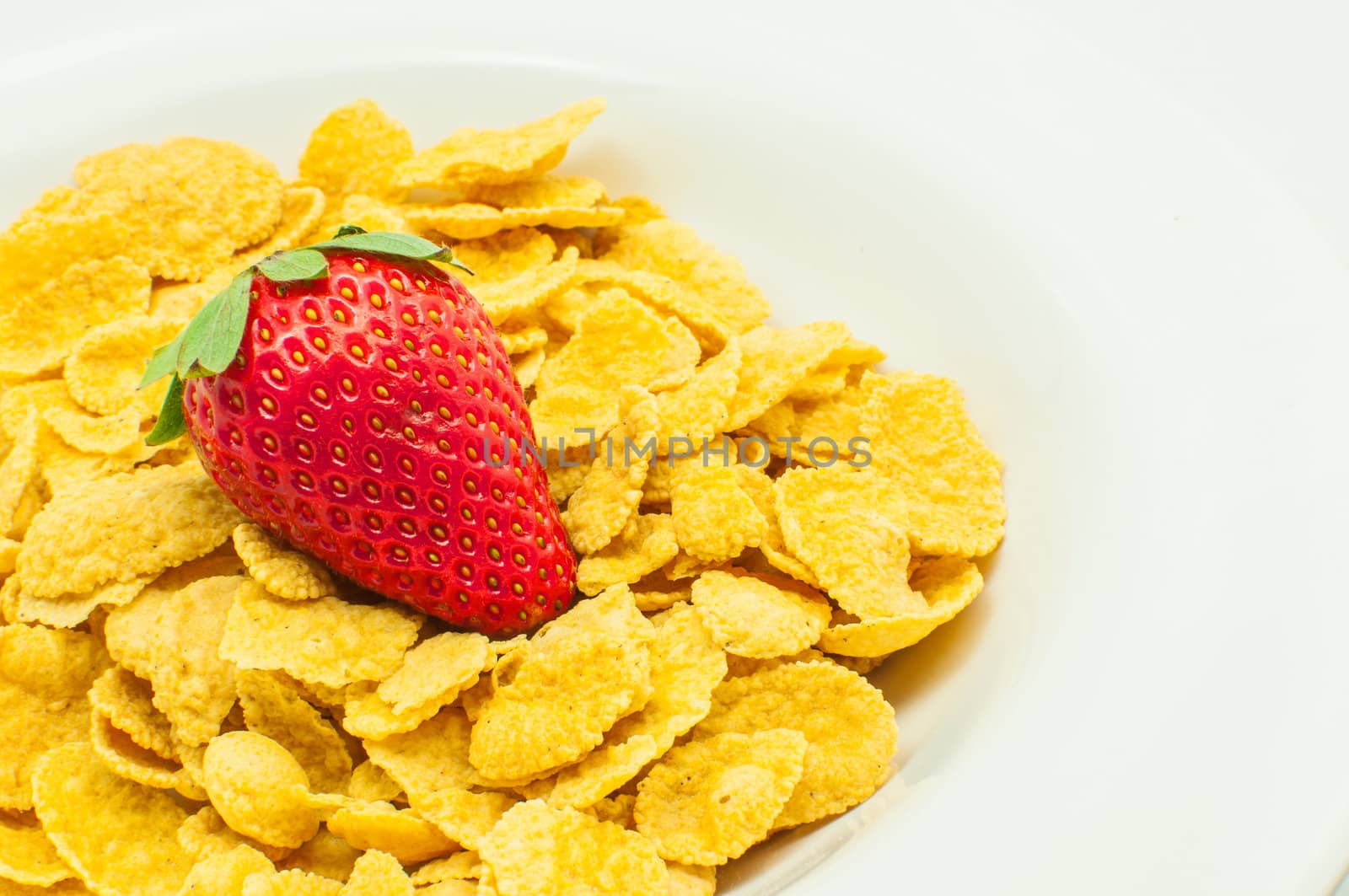 cereal with strawberry