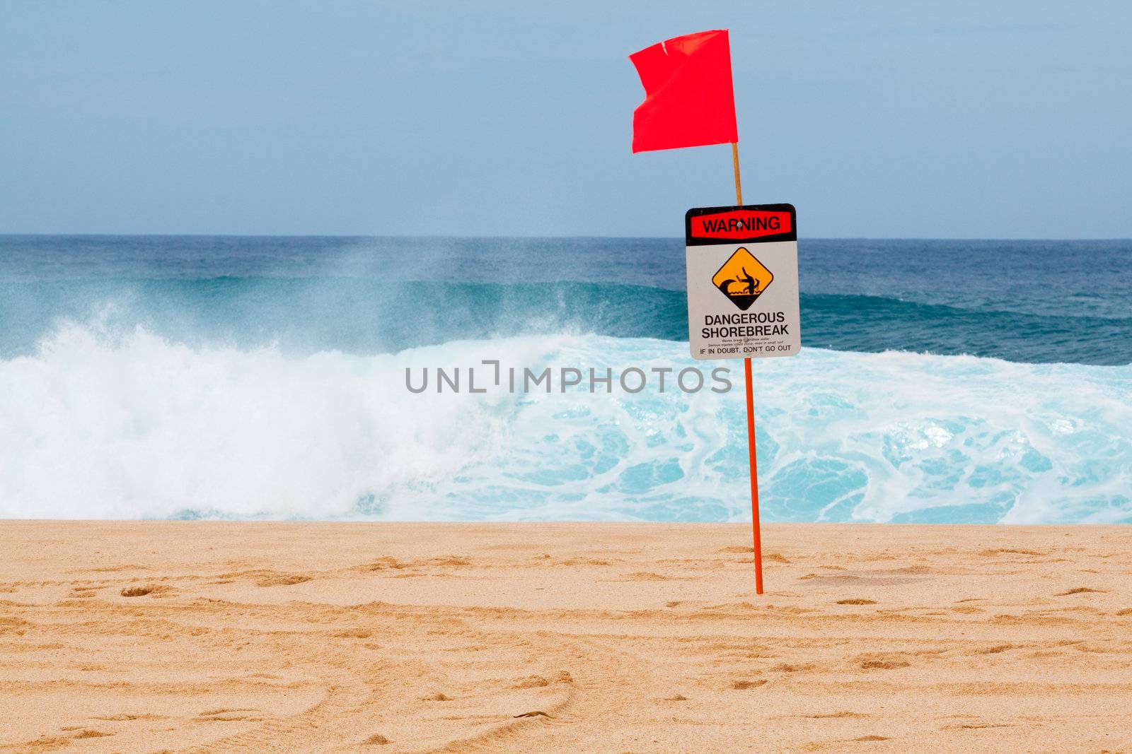 Dangerous Shore Break by joshuaraineyphotography