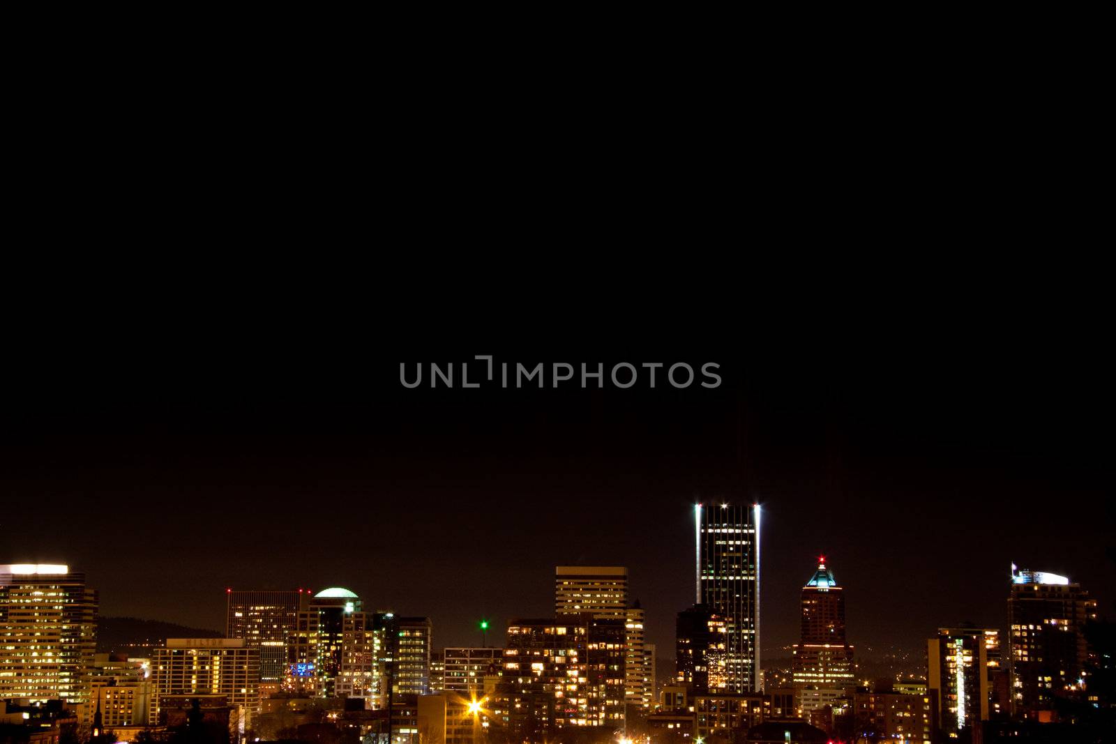 Portland, OR Night by joshuaraineyphotography