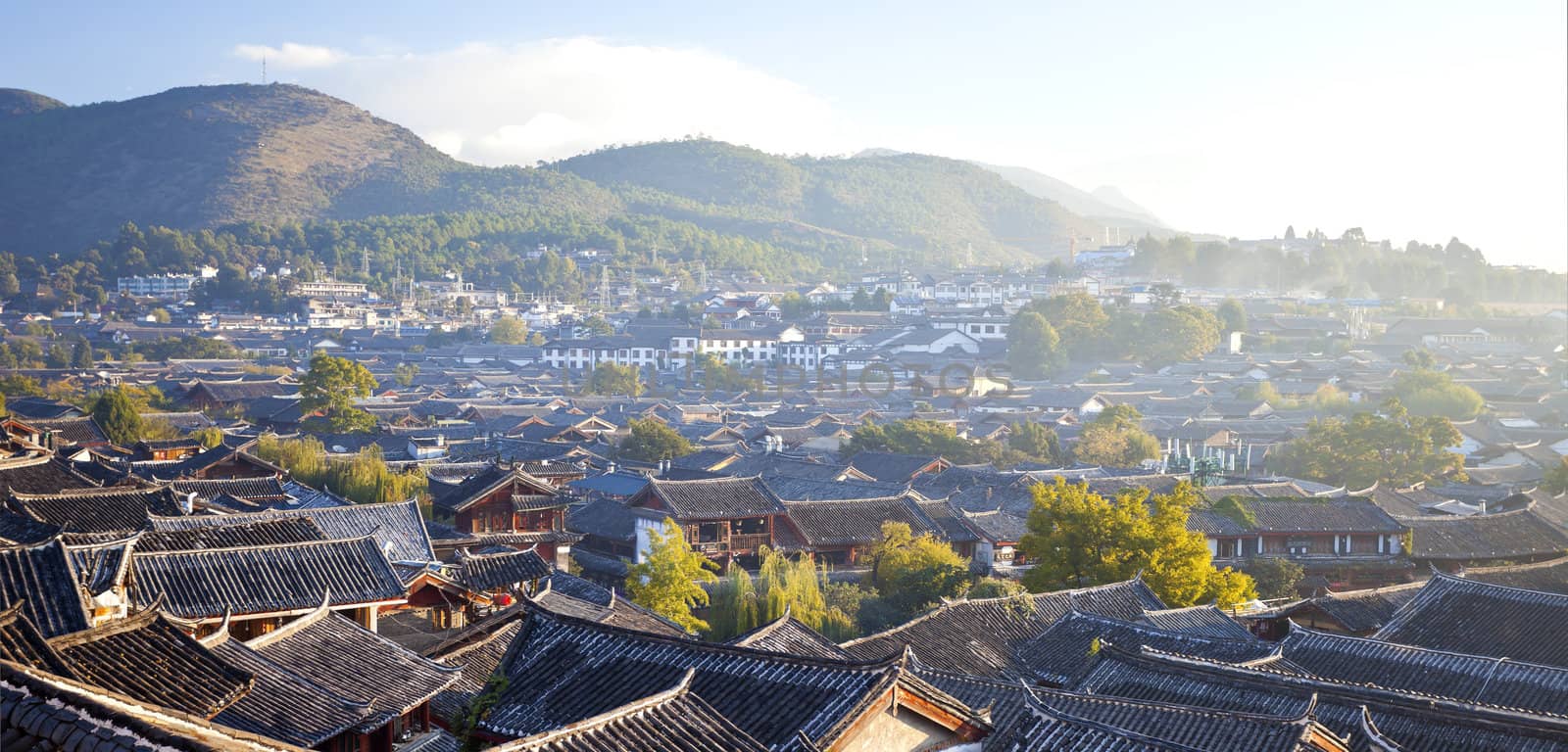 Lijiang old town at morning, China. by kawing921