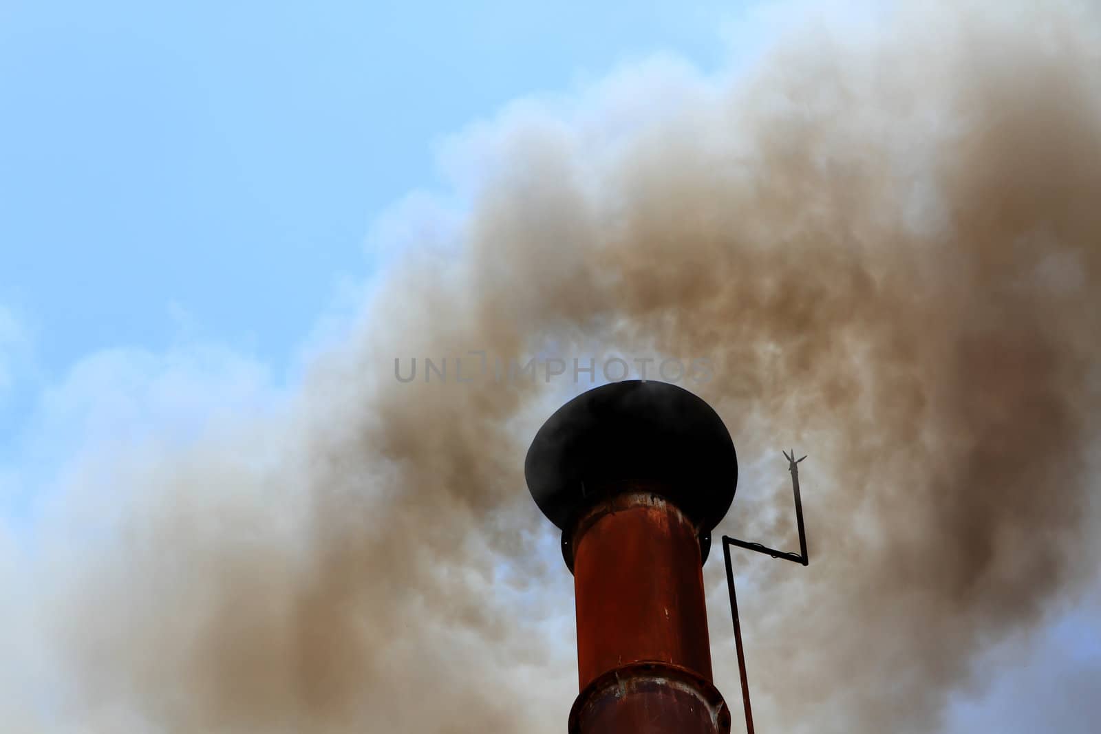 pipe black smoke emission by rufous