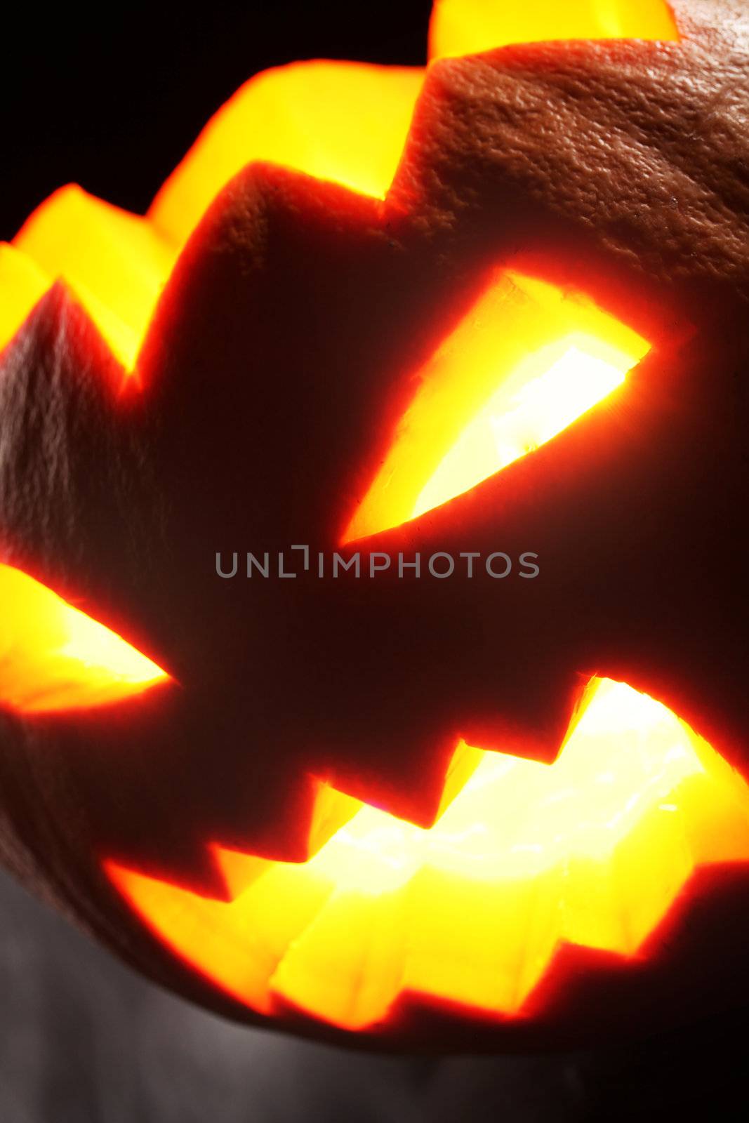 Illuminated halloween pumpkin by rufatjumali