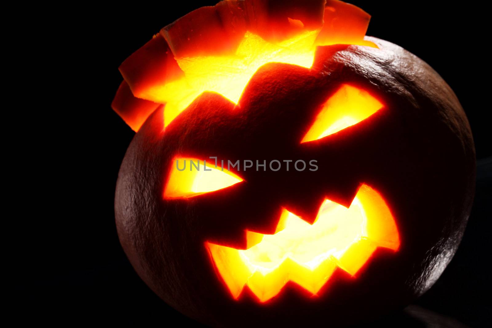 Illuminated halloween pumpkin by rufatjumali