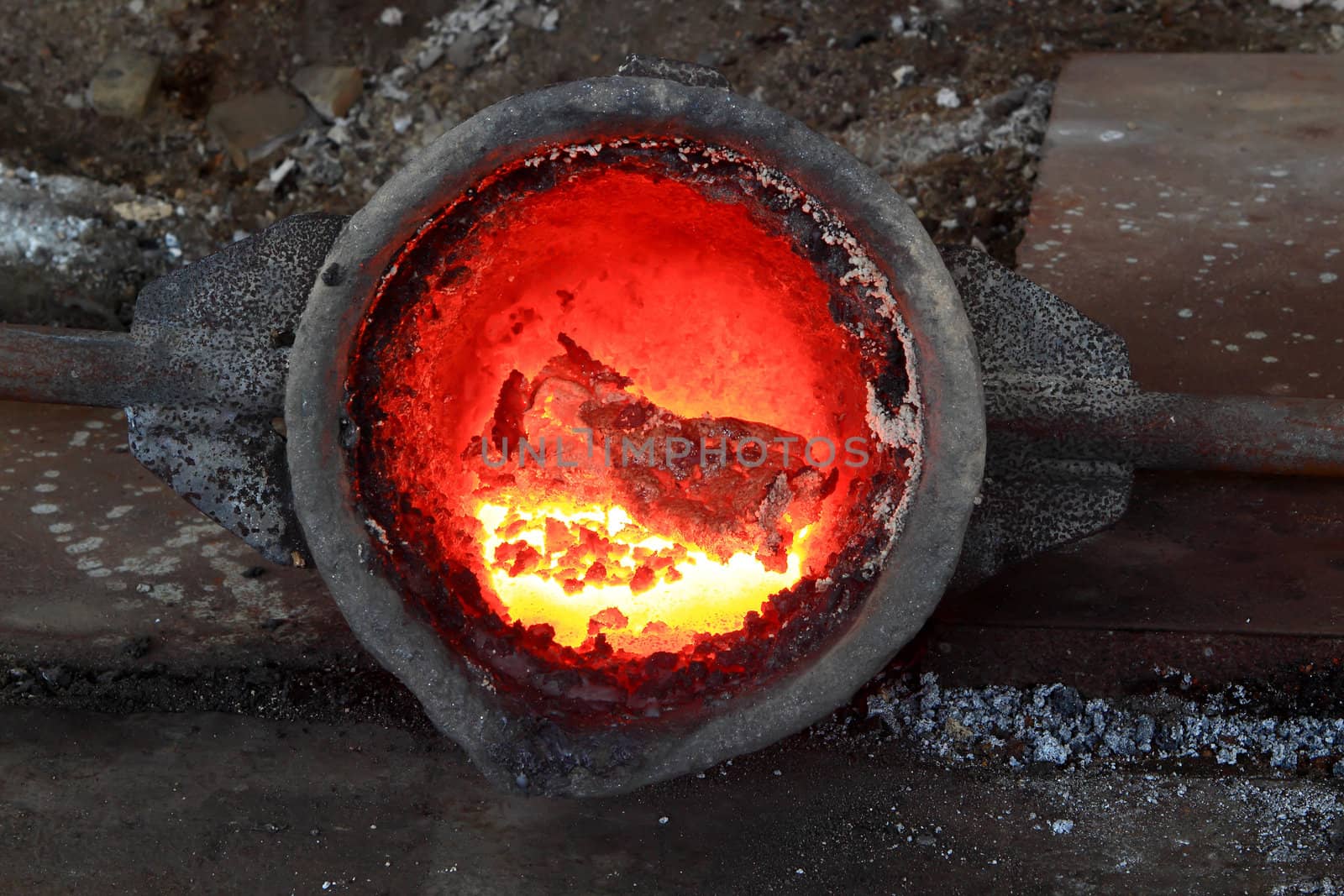 Liquid metal from blast furnace