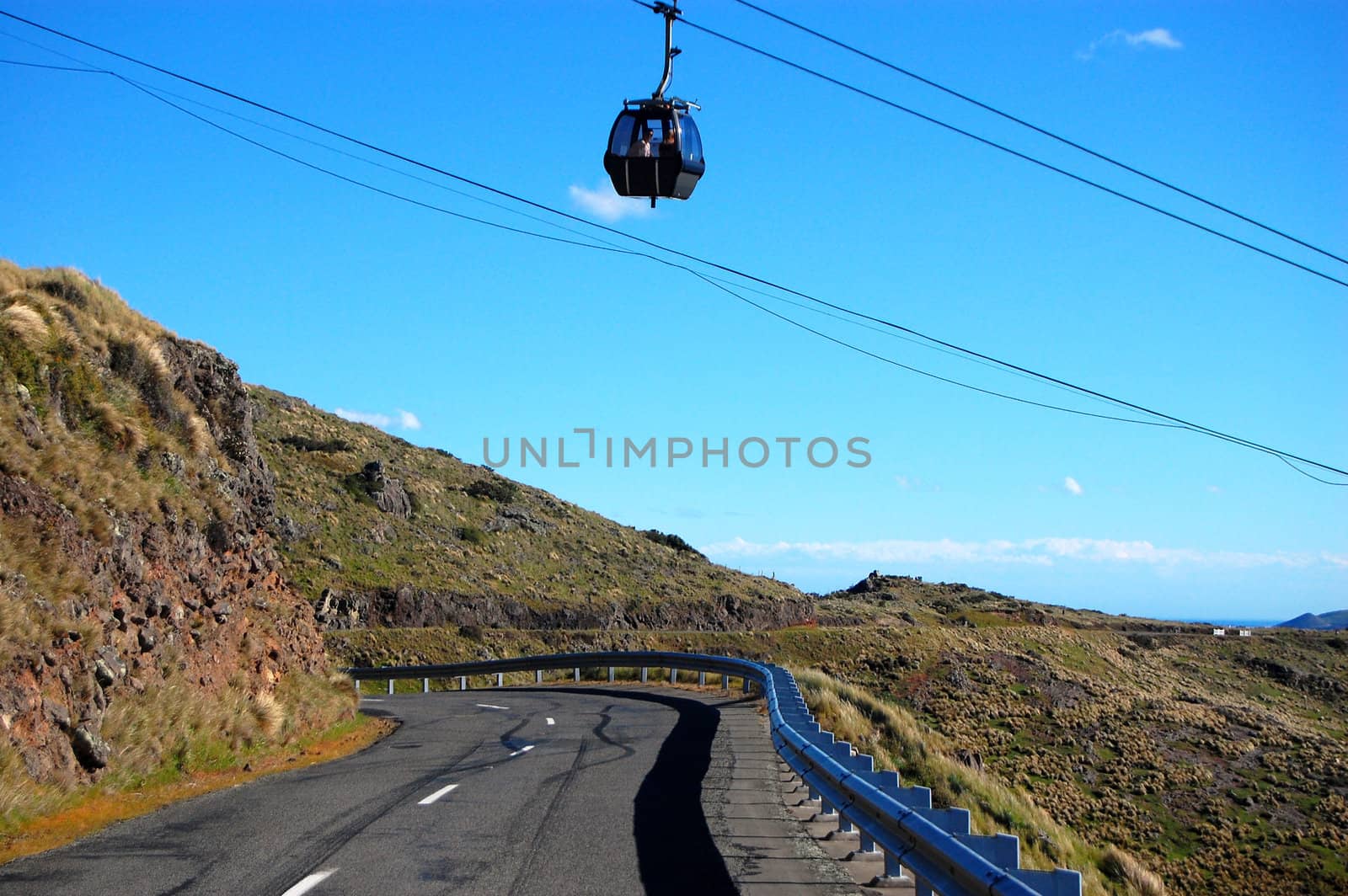 Cable road over highway, Summit Road between Christchurch and Lyttelton, New Zealand