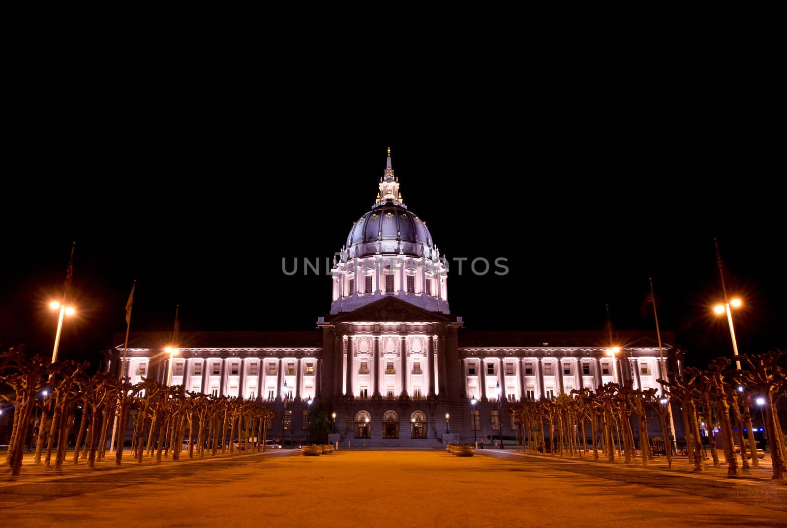 State Capitol Building in San Francisco California at night
