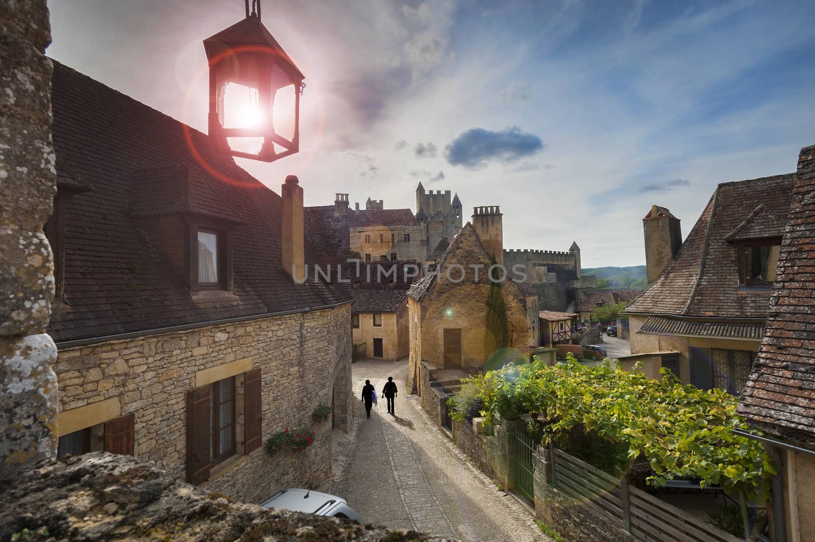 Medieval town of Beynac by f/2sumicron