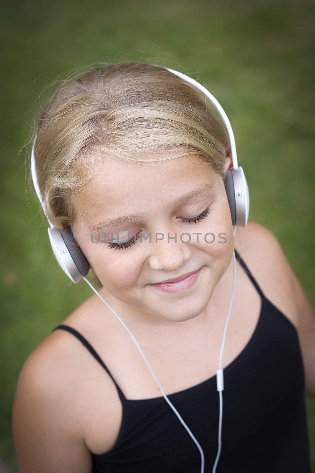 Girl with headset by annems