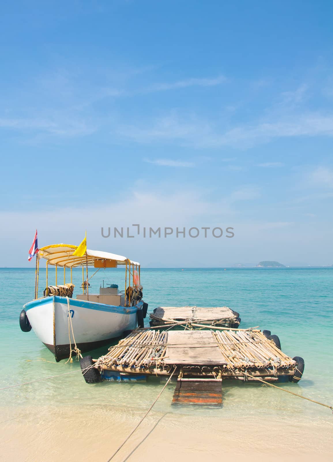 boat to the Kham island, Cholburi, Thailand