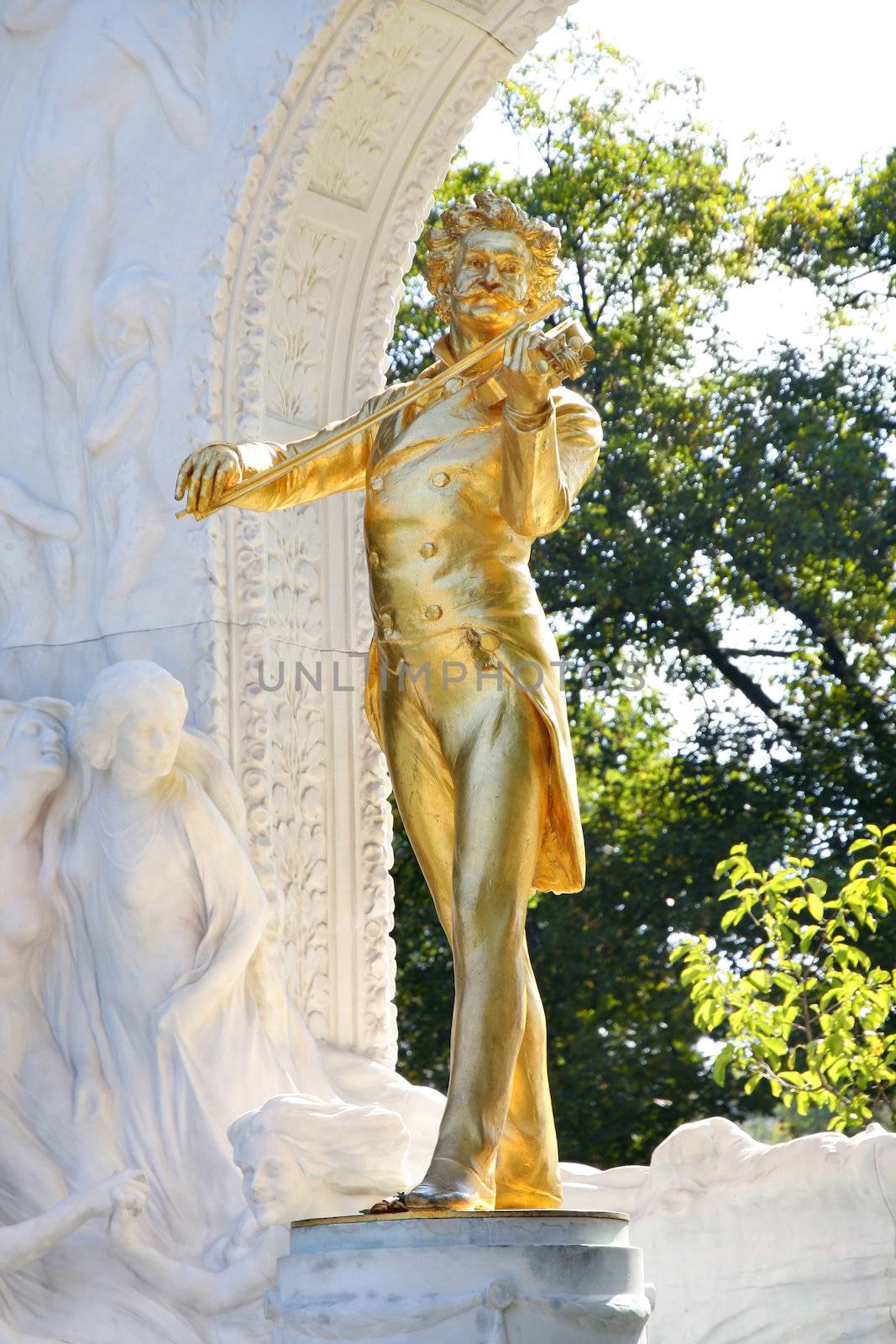 The statue of Johann Strauss in Stadtpark, Vienna, Austria